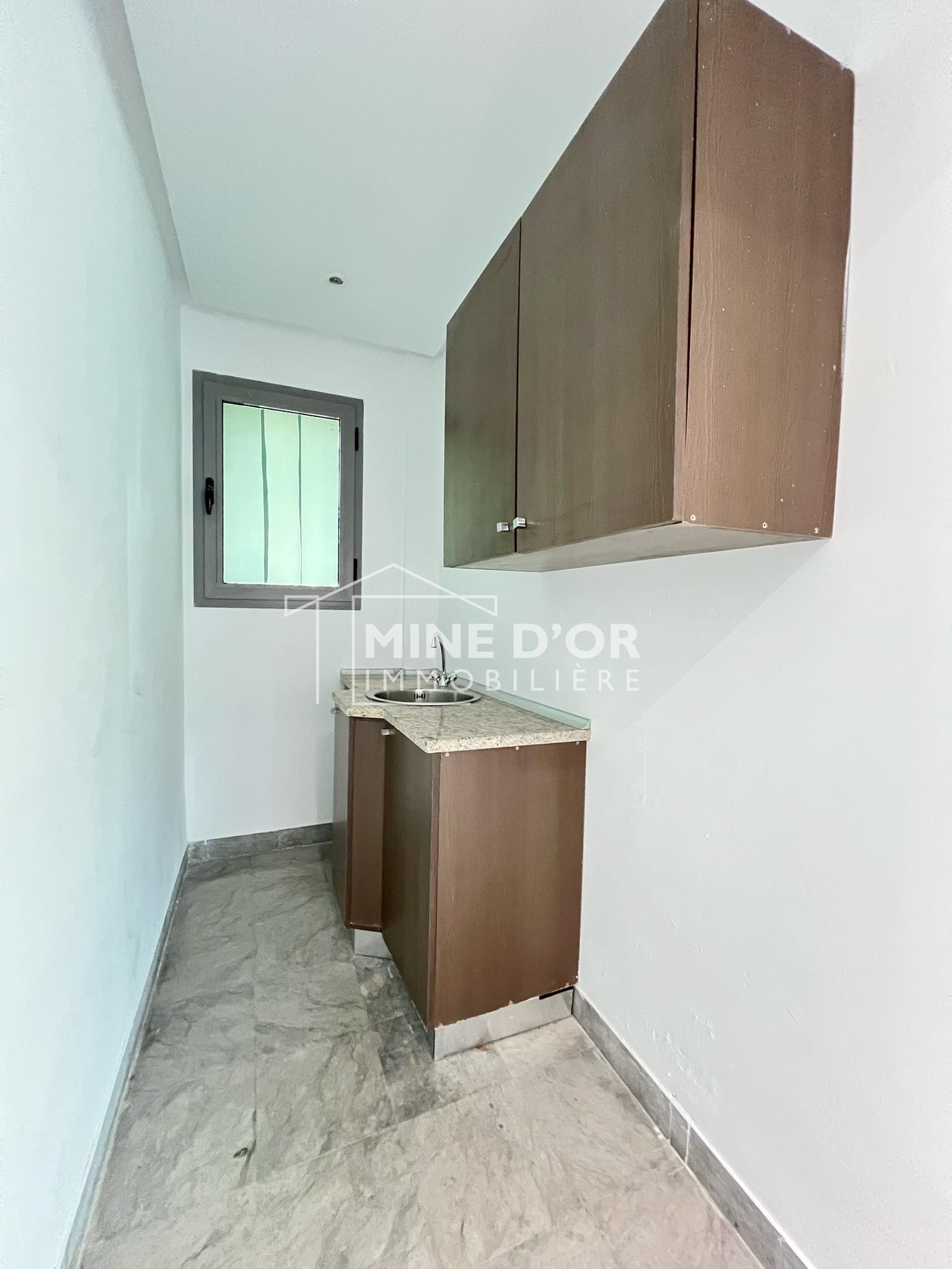 La Marsa&nbsp;Berge Du Lac&nbsp;Bureaux & Commerces&nbsp;Bureau&nbsp;Open space au lac 1