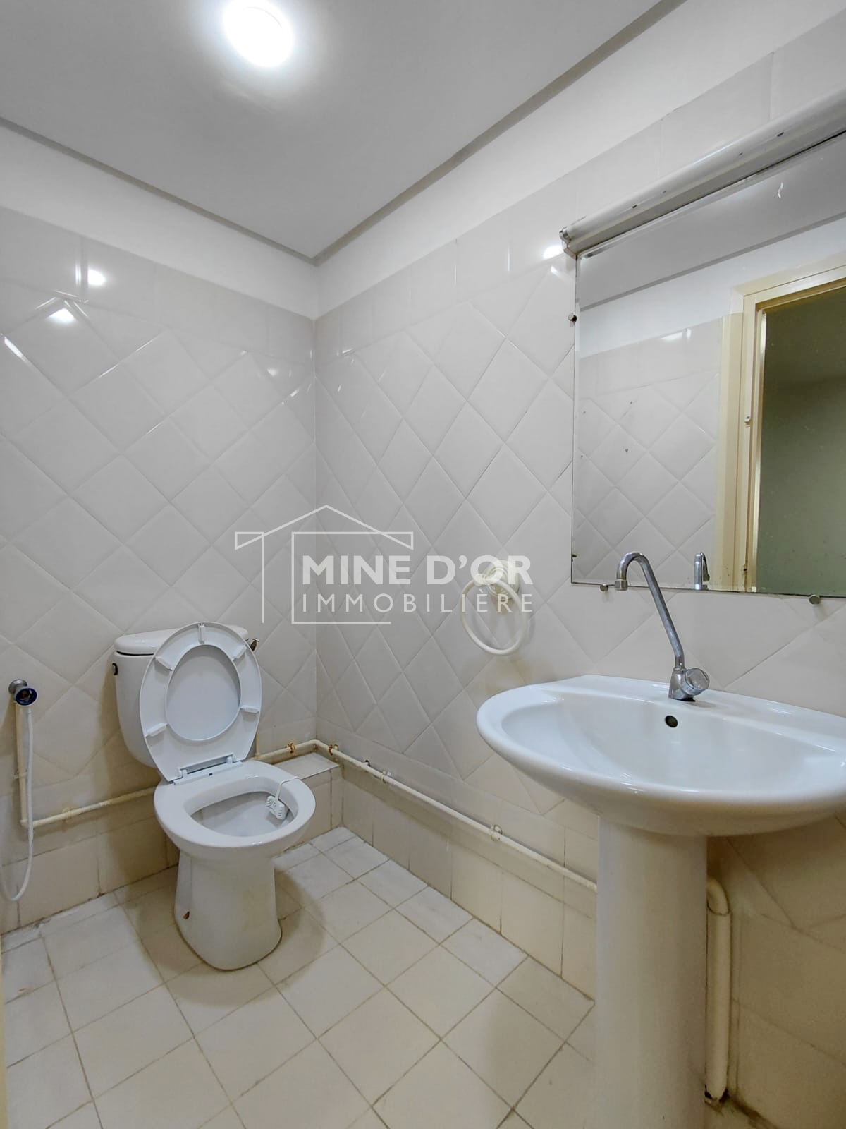 Bab Bhar&nbsp;Montplaisir&nbsp;Bureaux & Commerces&nbsp;Bureau&nbsp;Al bureau en 4espaces � montplaisir