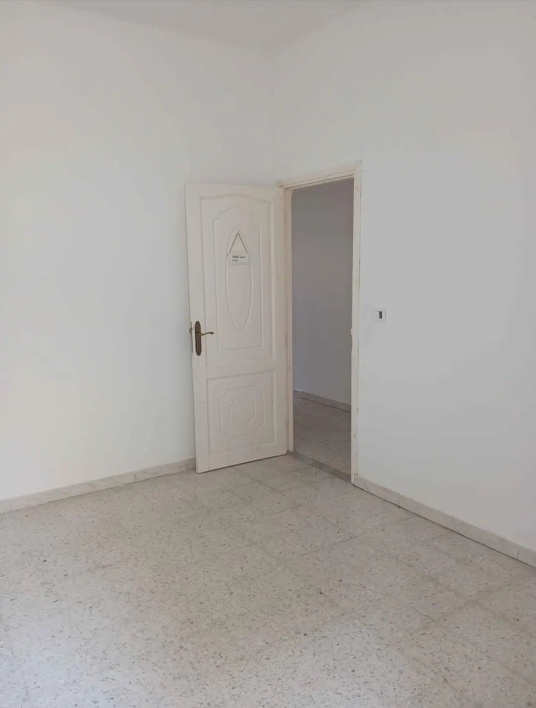 Fouchana&nbsp;Cite El Hidhab&nbsp;Location&nbsp;Appart. 2 pi�ces&nbsp;Un �tage de maison s plus 2