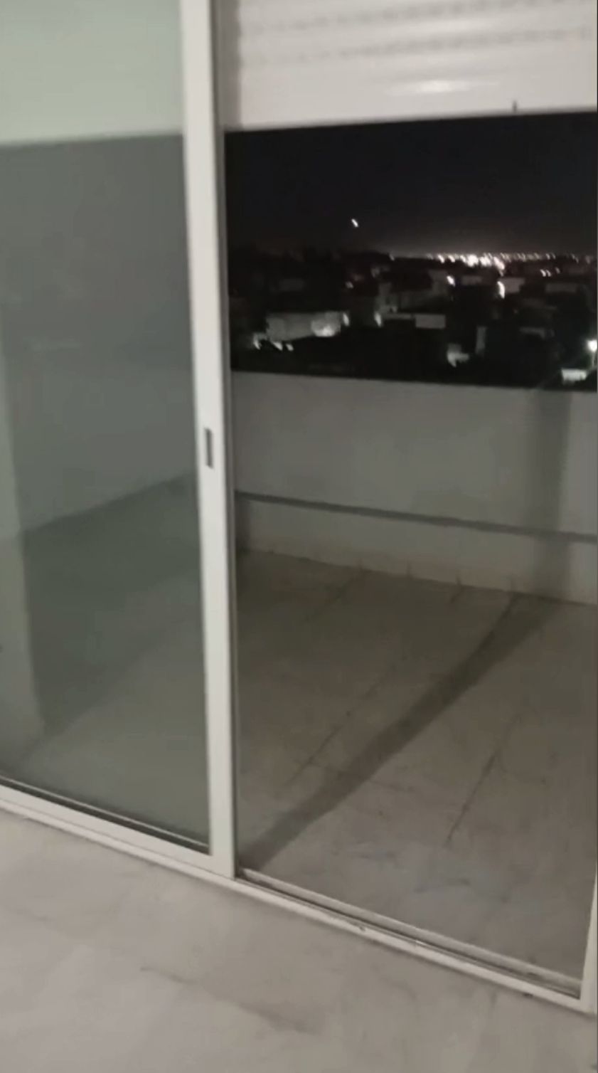 Ariana Ville&nbsp;Cite Ennasr 1&nbsp;Location&nbsp;Appart. 4 pi�ces&nbsp;S3 lux immeuble classe