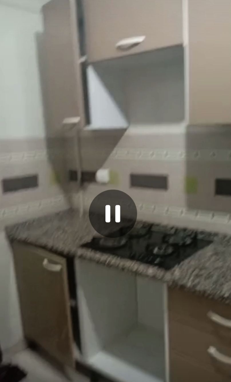 Ariana Ville&nbsp;Cite Ennasr 1&nbsp;Location&nbsp;Appart. 4 pi�ces&nbsp;S3 lux immeuble classe