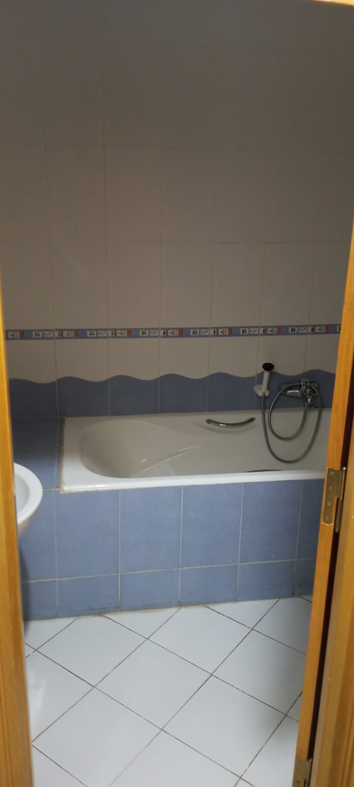 Ariana Ville&nbsp;Cite Ennasr 2&nbsp;Location&nbsp;Appart. 2 pi�ces&nbsp;S1 � l'ann�e 850 dt par mois