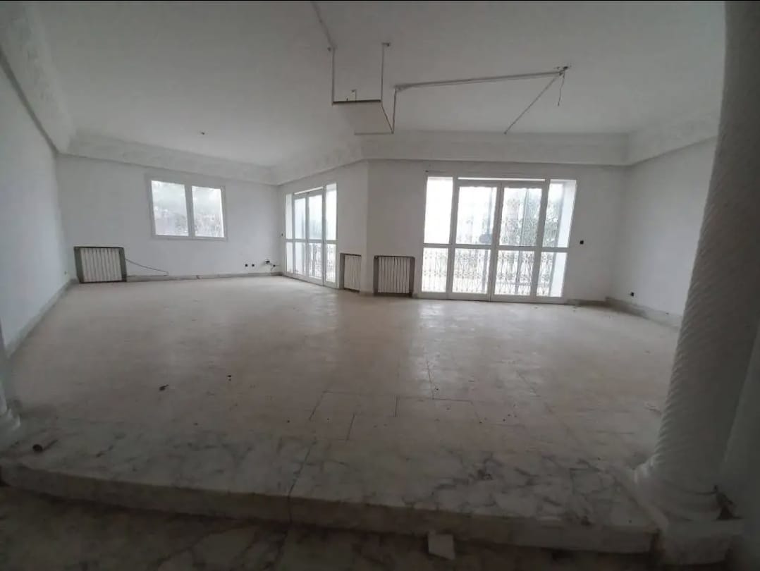 Akouda&nbsp;Chatt Meriem&nbsp;Vente&nbsp;Surfaces&nbsp;Terrain 3660 m � chatt mariem pied dans l'eau