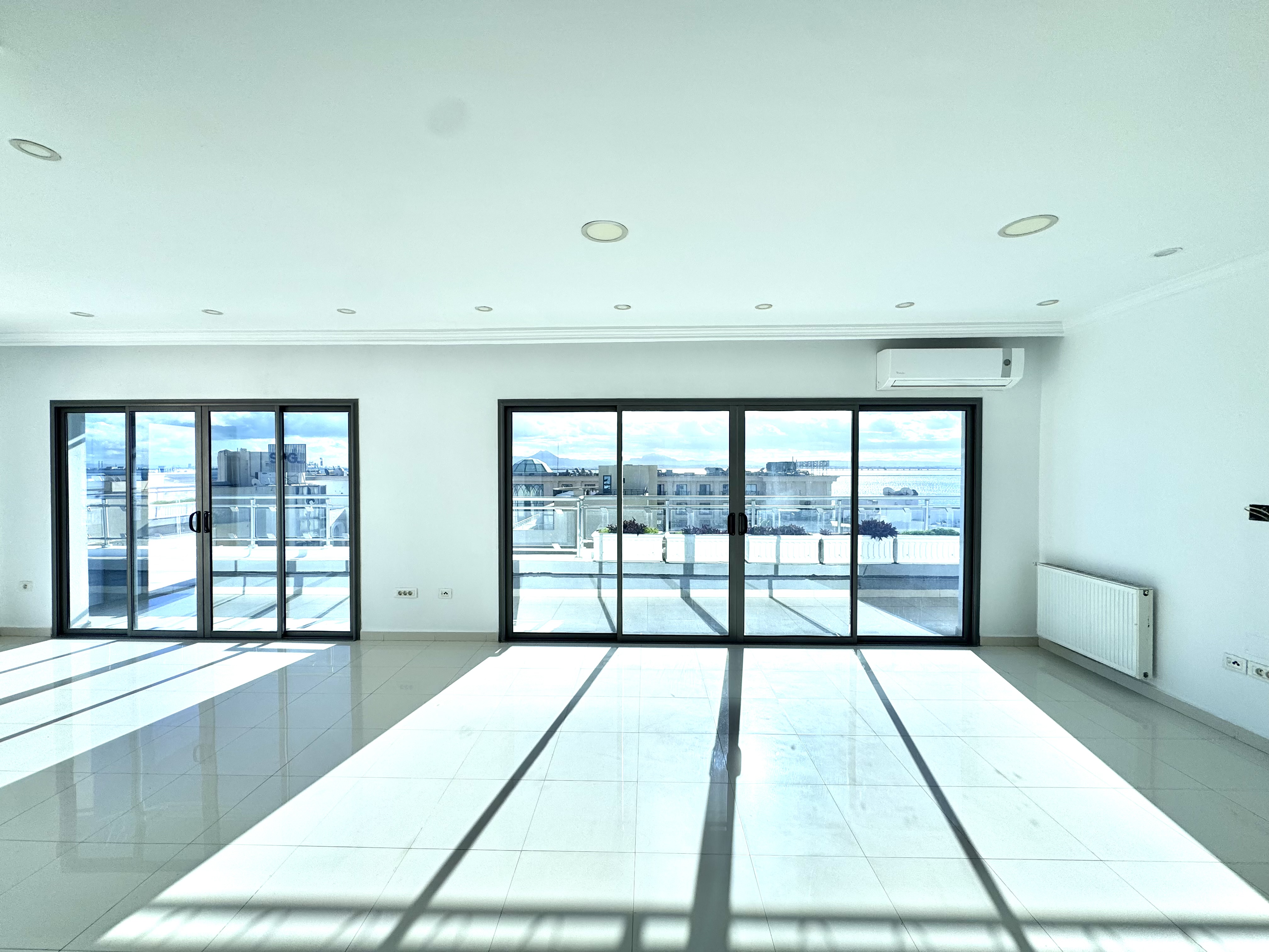 La Marsa&nbsp;Berge Du Lac&nbsp;Location&nbsp;Appart. 3 pi�ces&nbsp;S2 vue sur le lac au lac1