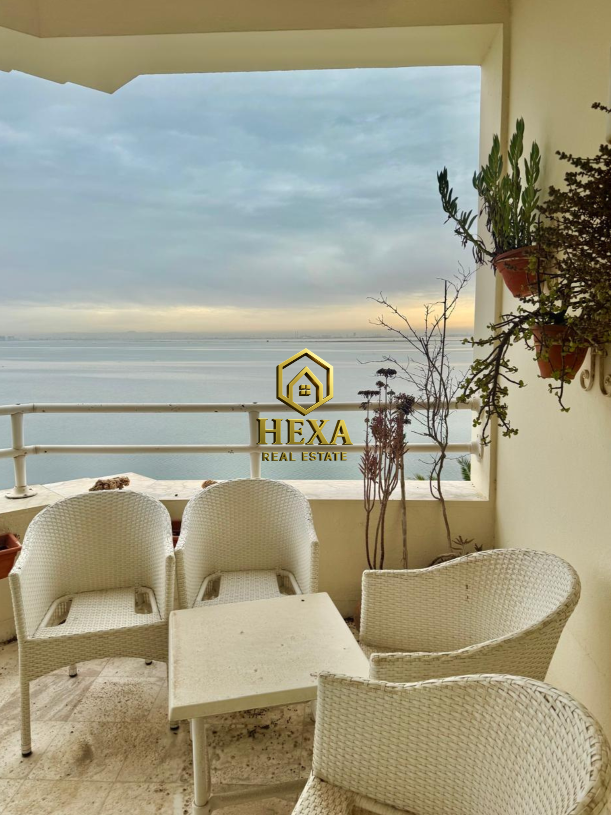 La Marsa&nbsp;Berge Du Lac&nbsp;Location&nbsp;Appart. 4 pi�ces&nbsp;S3 vue sur le lac au lac1