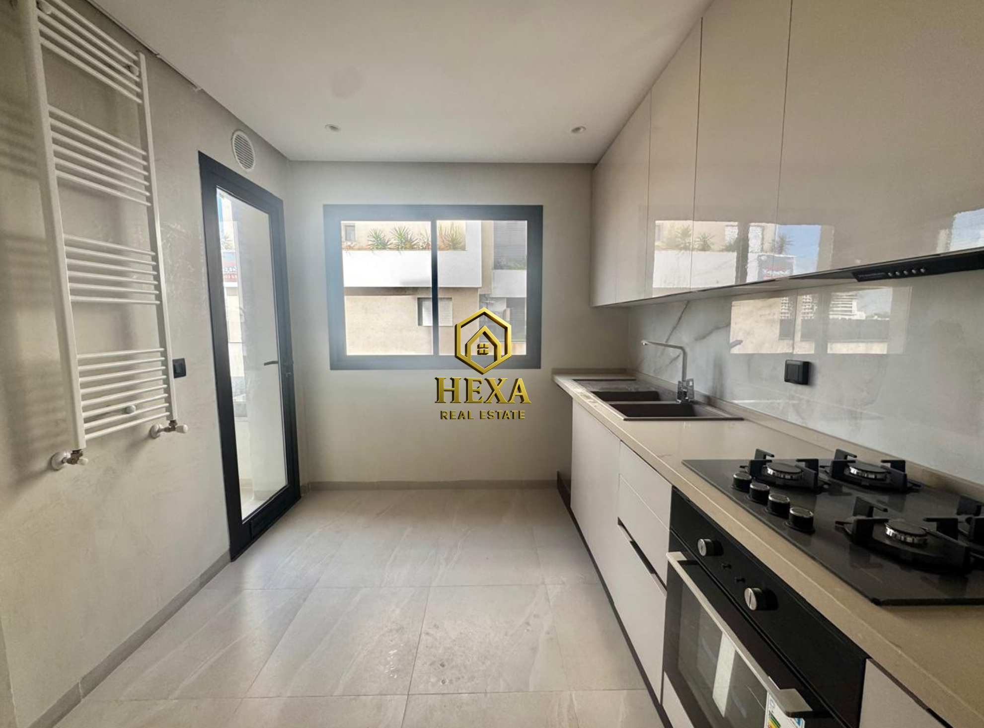 Ain Zaghouan&nbsp;Jardins de Carthage&nbsp;Location&nbsp;Appart. 3 pi�ces&nbsp;S2 neuf aux jardins de carthage