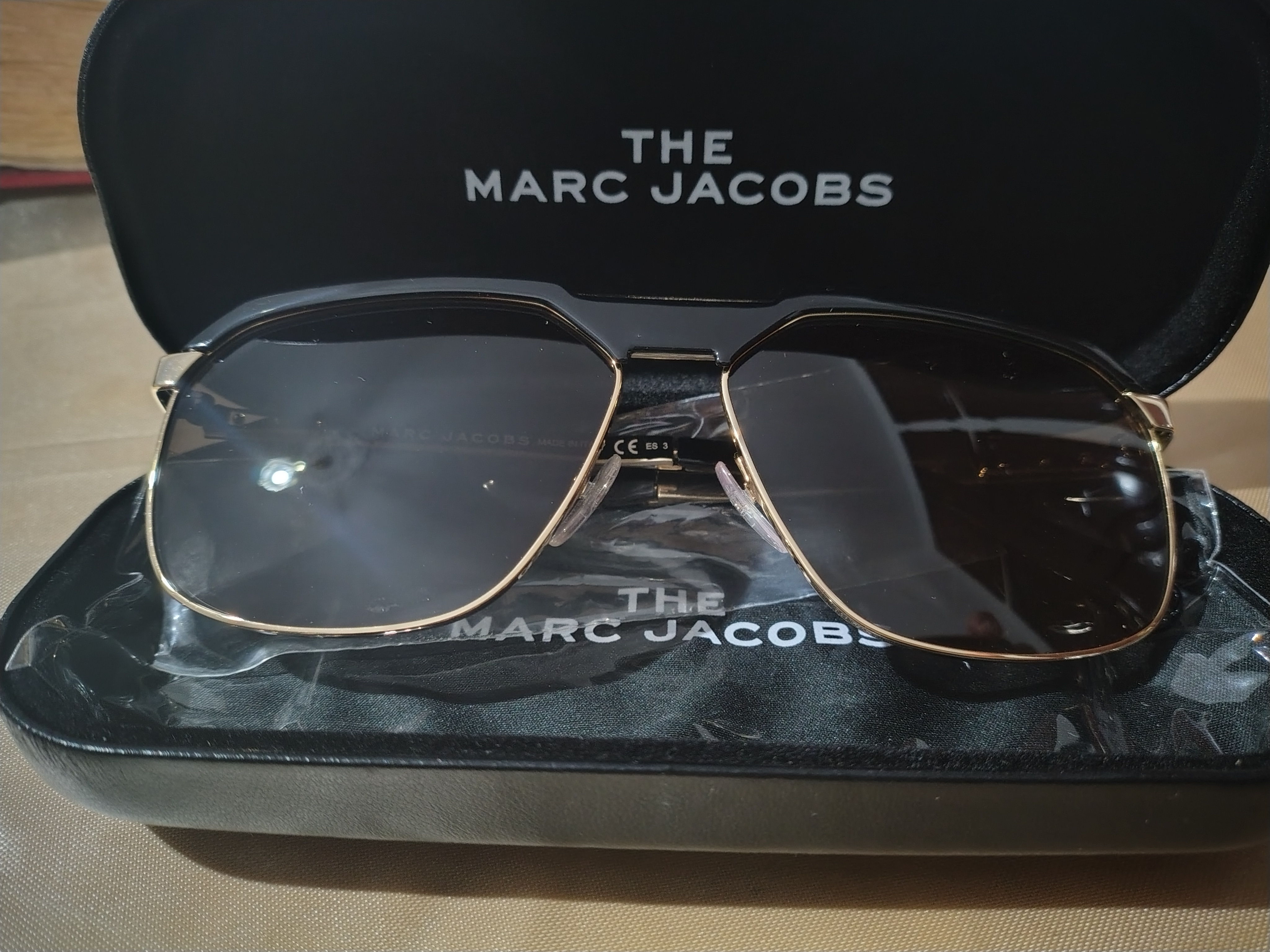 Sayada Lamta Bou Hajar&nbsp;Sayada&nbsp;Autre&nbsp;Autre&nbsp;Lunette solaire marc jacobs p homme  jamaisport�e