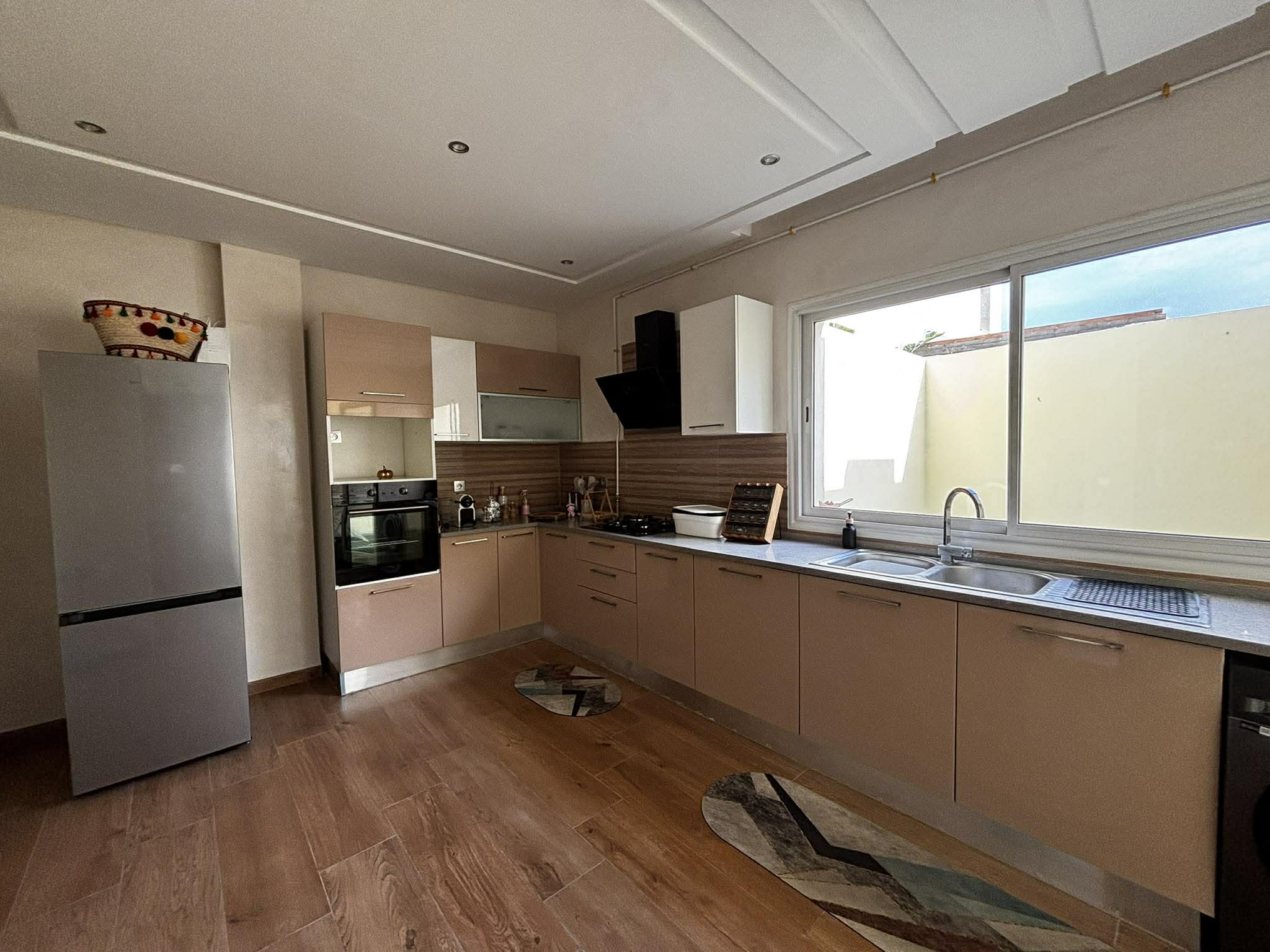 La Soukra&nbsp;La Soukra&nbsp;Location&nbsp;Appart. 3 pi�ces&nbsp;Appartement s2  meubl� haut standing � la soukra