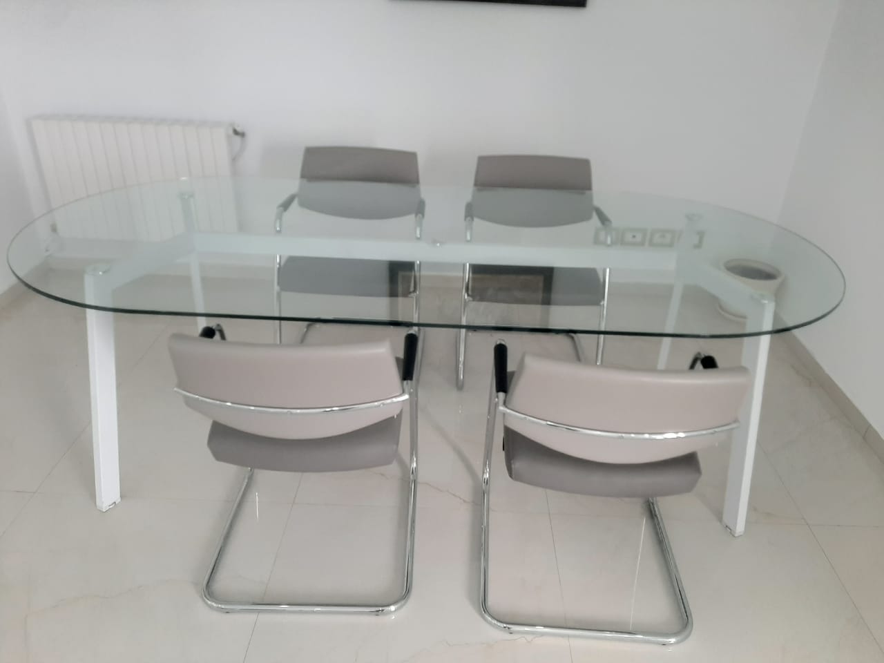 El Menzah&nbsp;El Menzah 9&nbsp;Meubles de bureau&nbsp;Bureaux - Tables&nbsp;Meubles bureau