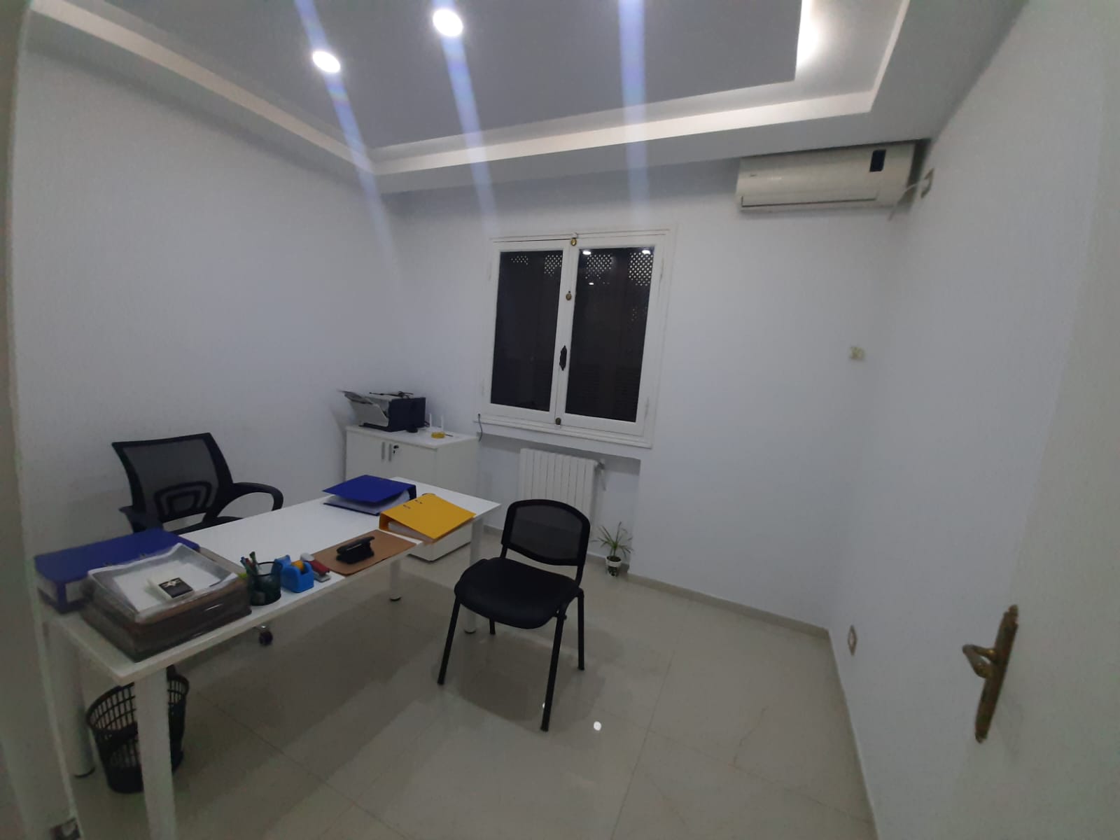 El Menzah&nbsp;El Menzah 9&nbsp;Meubles de bureau&nbsp;Bureaux - Tables&nbsp;Meubles bureau