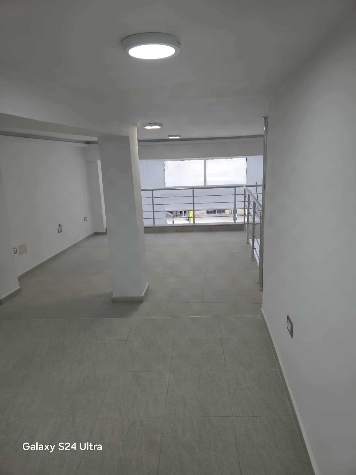 Tabarka&nbsp;Tabarka&nbsp;Vente&nbsp;Surfaces&nbsp;Local tous commerces