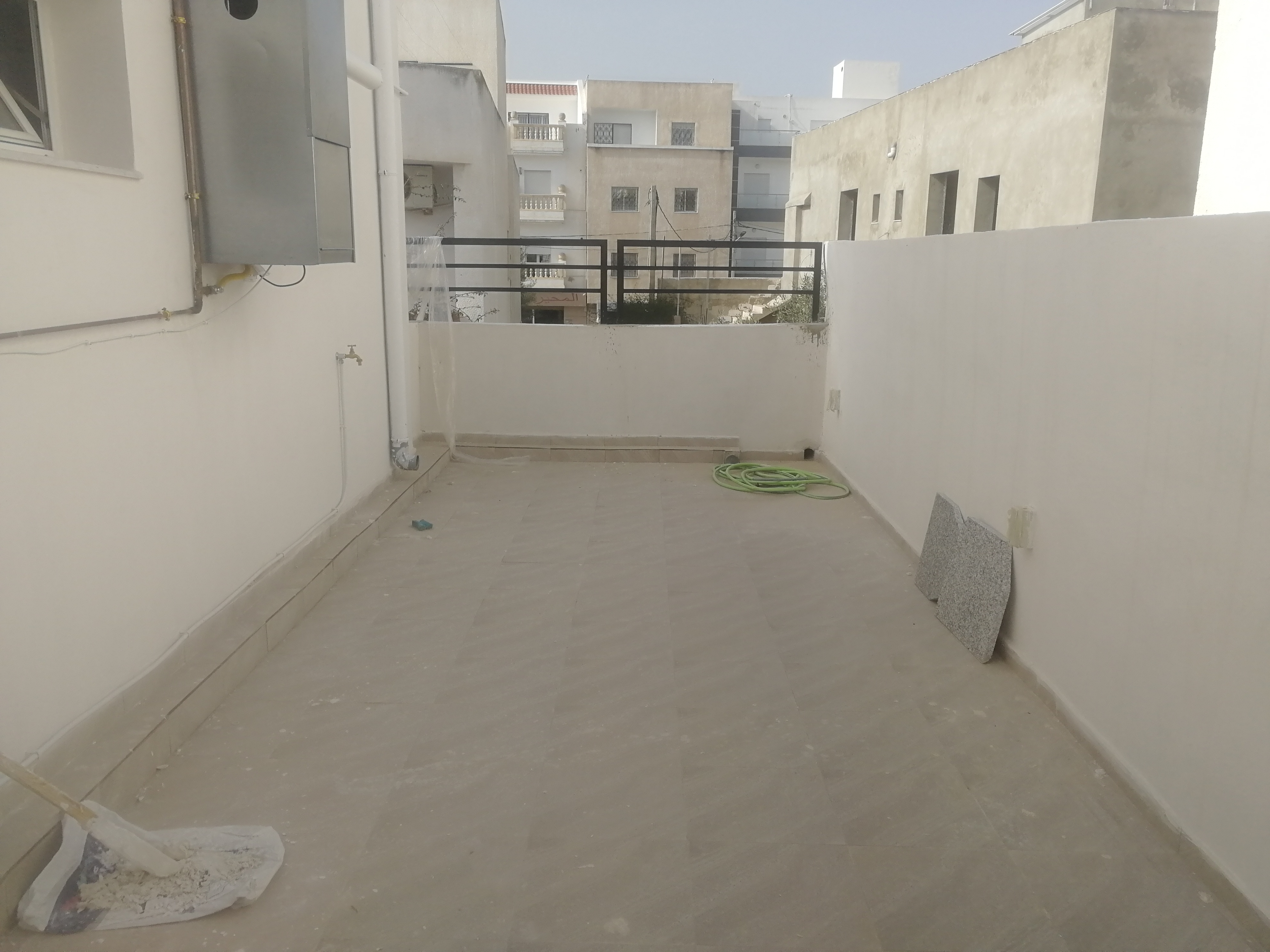 La Marsa&nbsp;Cite El Moez&nbsp;Location&nbsp;Appart. 3 pi�ces&nbsp;�tage de villa neuf � la marsa