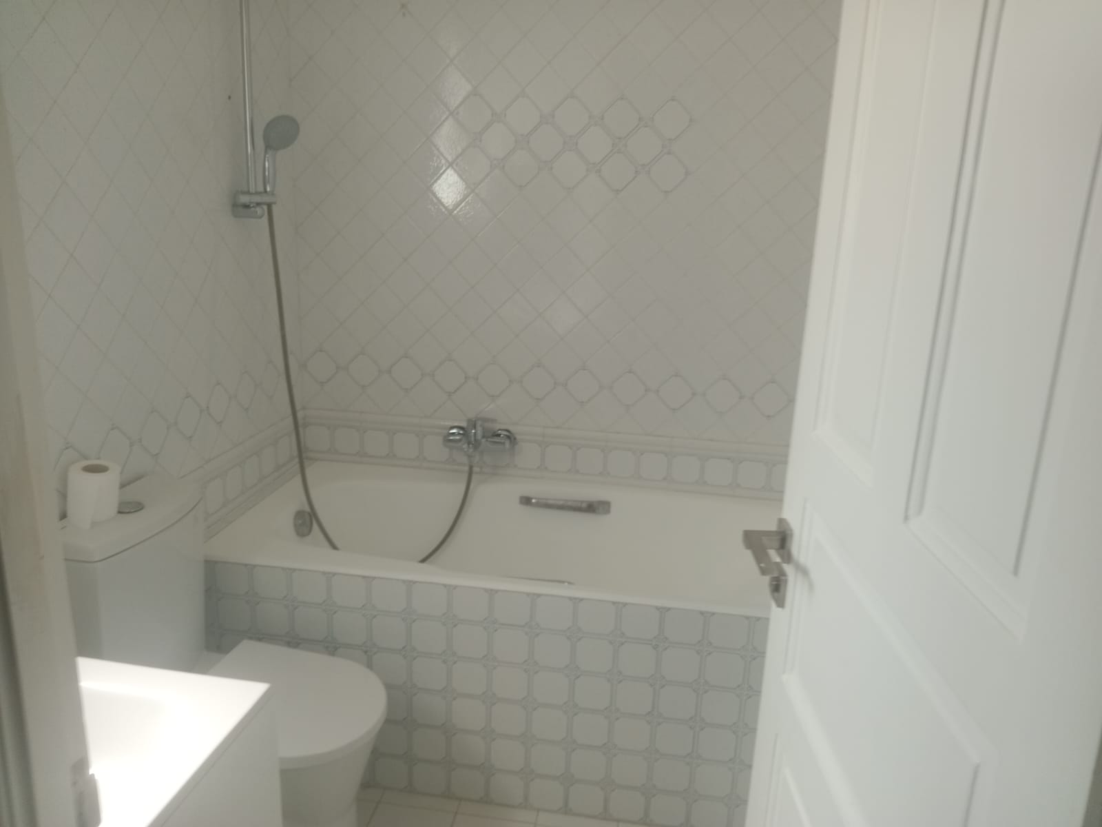 La Marsa&nbsp;Marsa Safsaf&nbsp;Location&nbsp;Appart. 3 pi�ces&nbsp;Appartement plein vue sur mer � la marsa