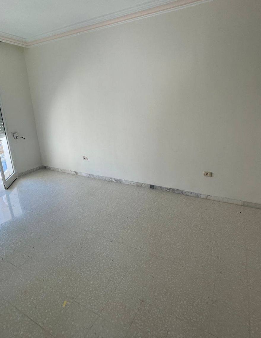 La Marsa&nbsp;Marsa Safsaf&nbsp;Location&nbsp;Appart. 2 pi�ces&nbsp;�tage de villa � la marsa ettabek