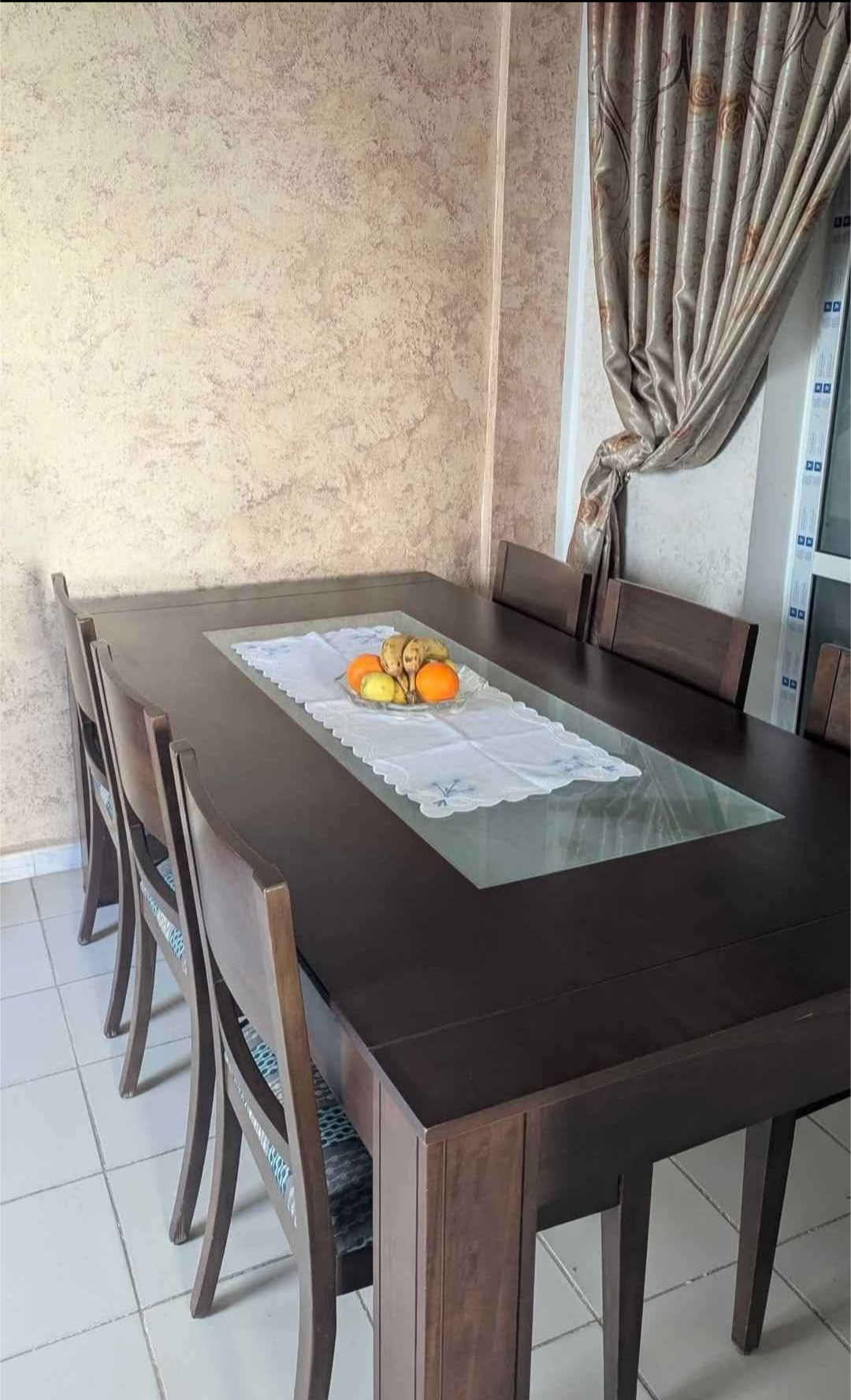 Fouchana&nbsp;Cite Brim&nbsp;Salon - Salle � manger &nbsp;Tables&nbsp;Table � manger