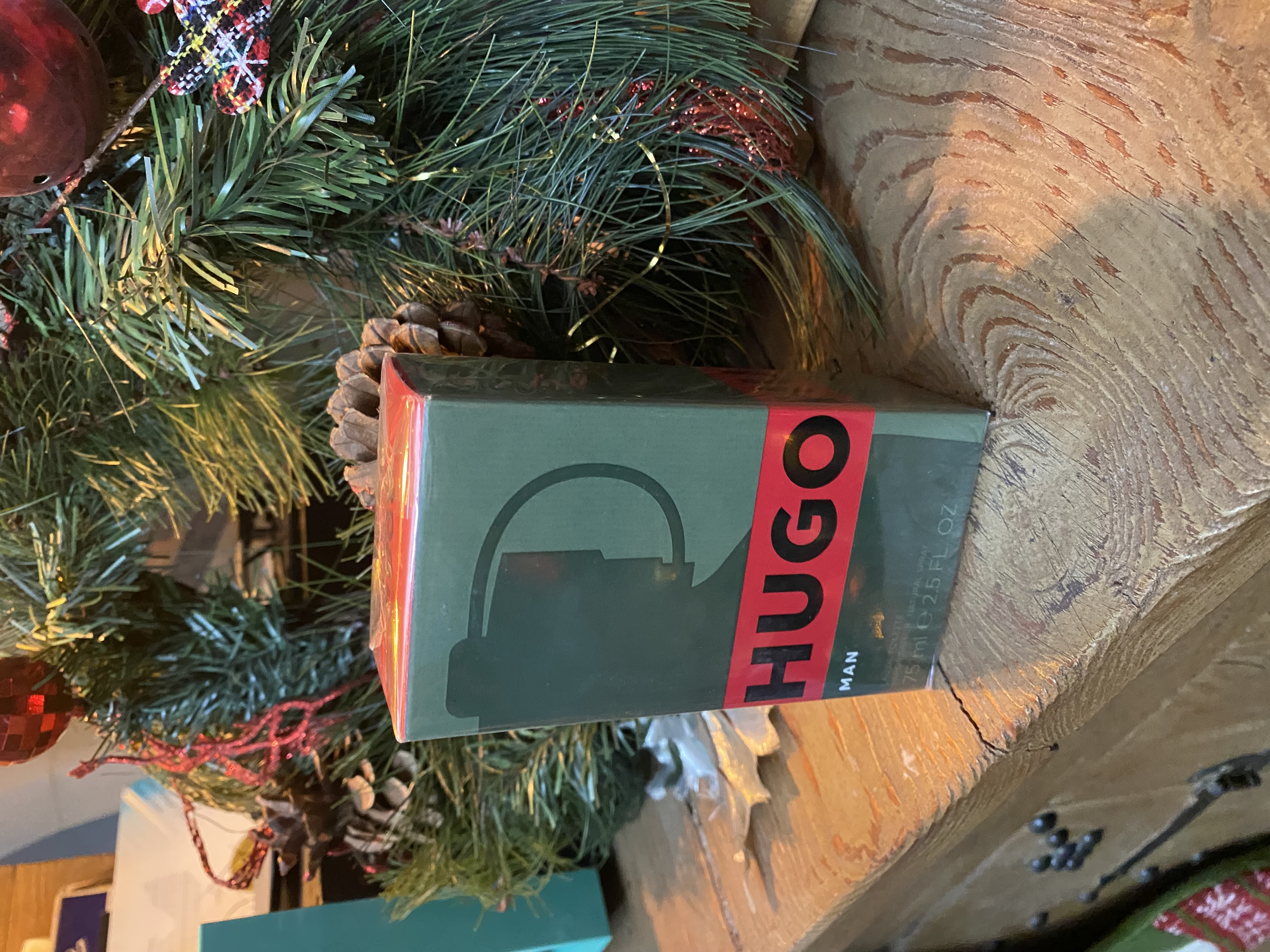 Ariana Ville&nbsp;Cite Ennasr 1&nbsp;Autre&nbsp;Autre&nbsp;Parfum hugo man