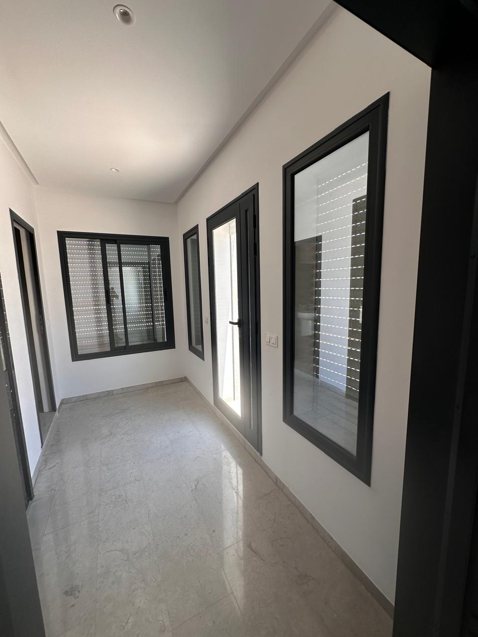 Ariana Ville&nbsp;Cite Ennasr 2&nbsp;Location&nbsp;Appart. 2 pi�ces&nbsp;Cabinet m�dical s1 haut standing