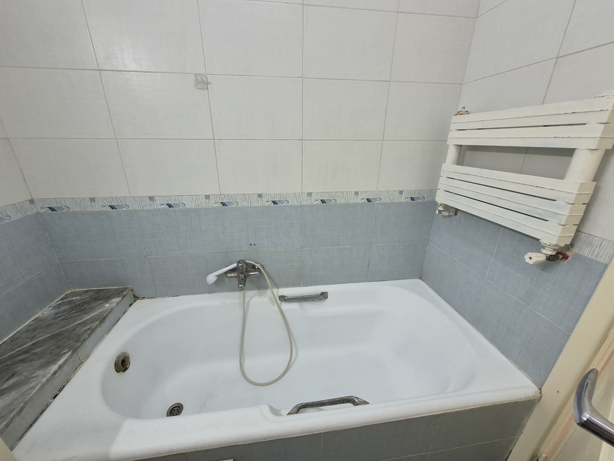 Ain Zaghouan&nbsp;Ain Zaghouan&nbsp;Location&nbsp;Appart. 2 pi�ces&nbsp;Appartement s plus 2 � ain zaghouan r�sidence hela
