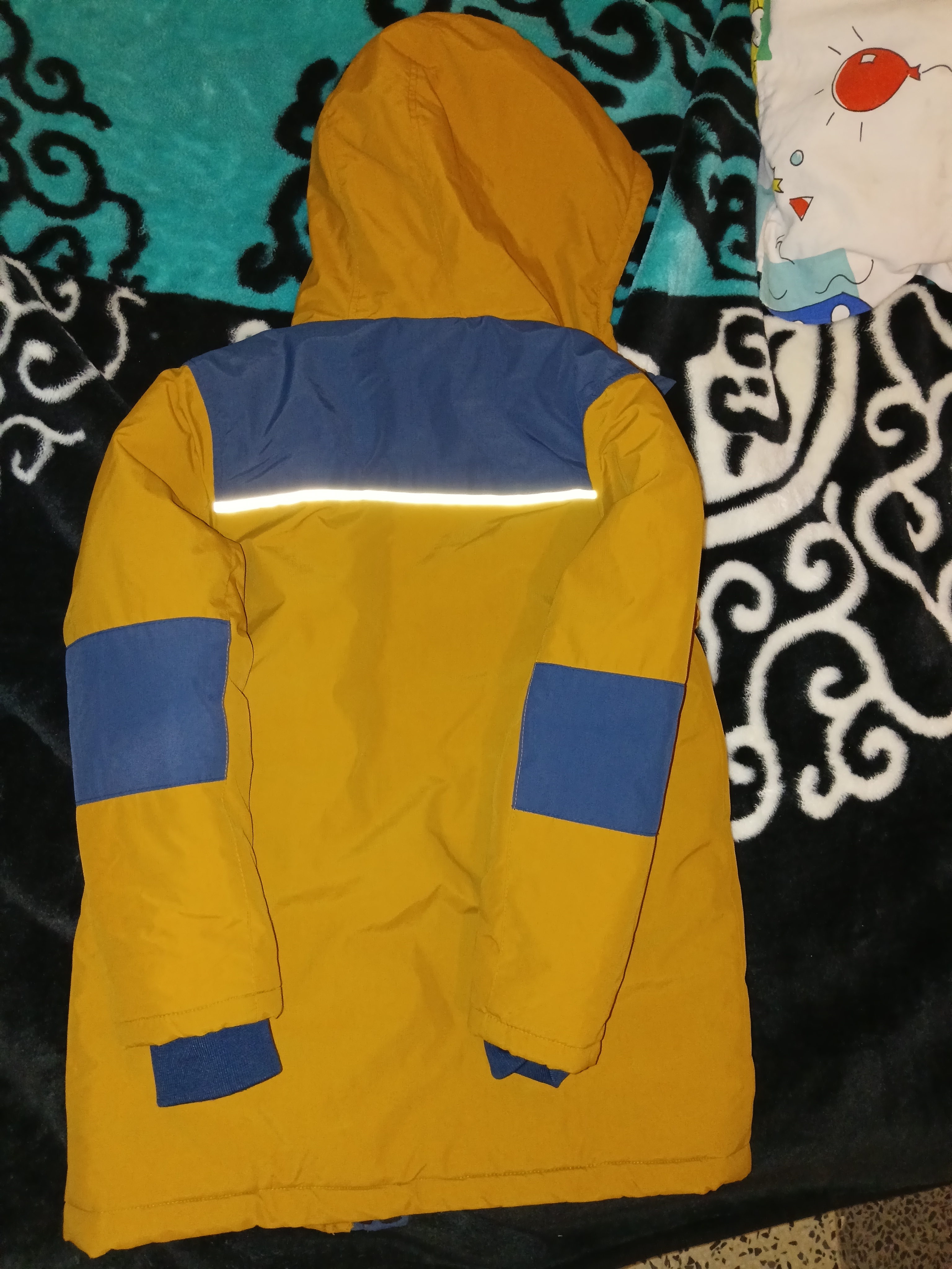 Hammamet&nbsp;Barraket Essahel&nbsp;Enfants&nbsp;Autre&nbsp;Anorak 10 ans