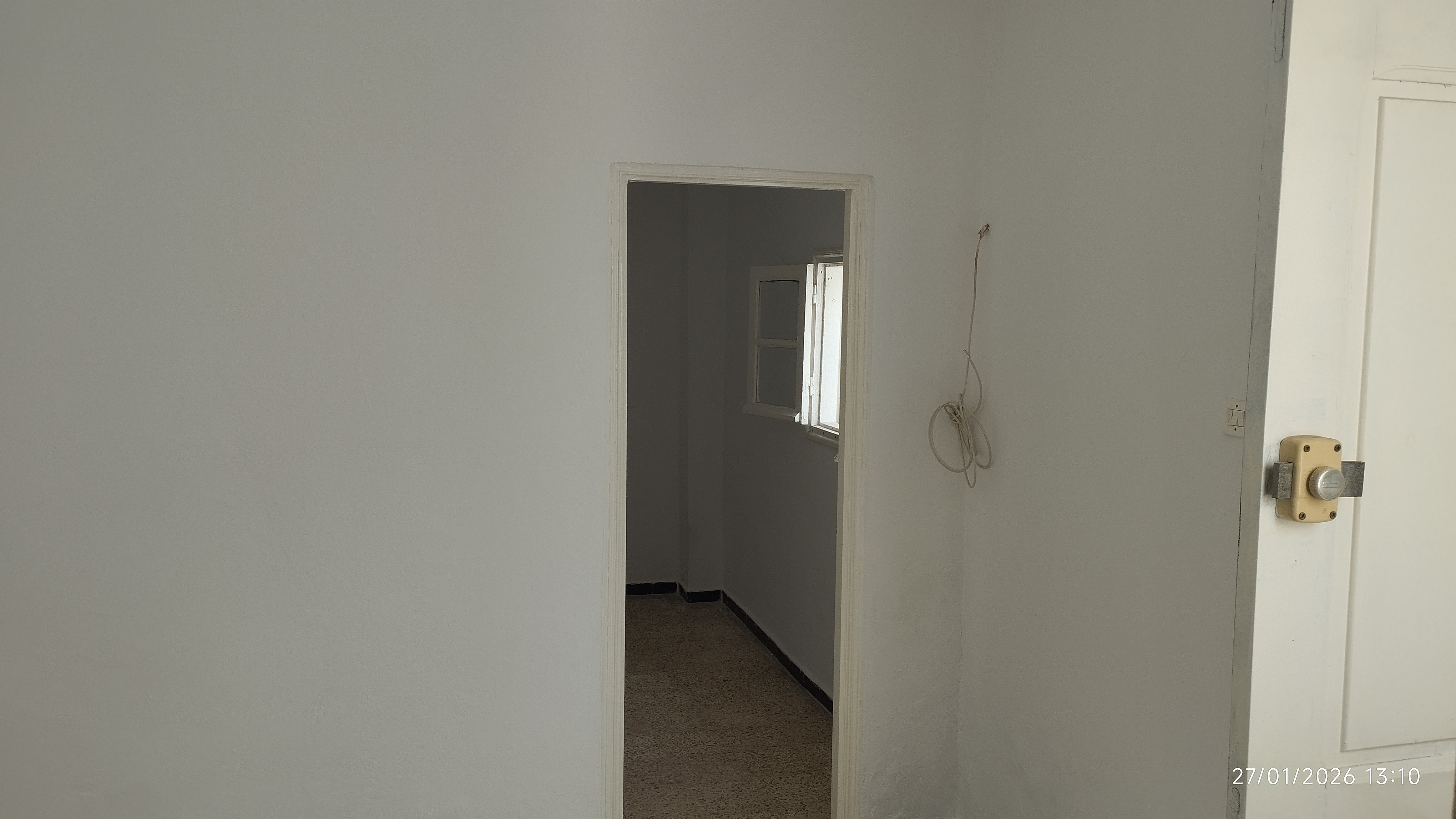 Ariana Ville&nbsp;Cite Ennouzha&nbsp;Location&nbsp;Appart. 1 pi�ce&nbsp;Studio situ� � ariana