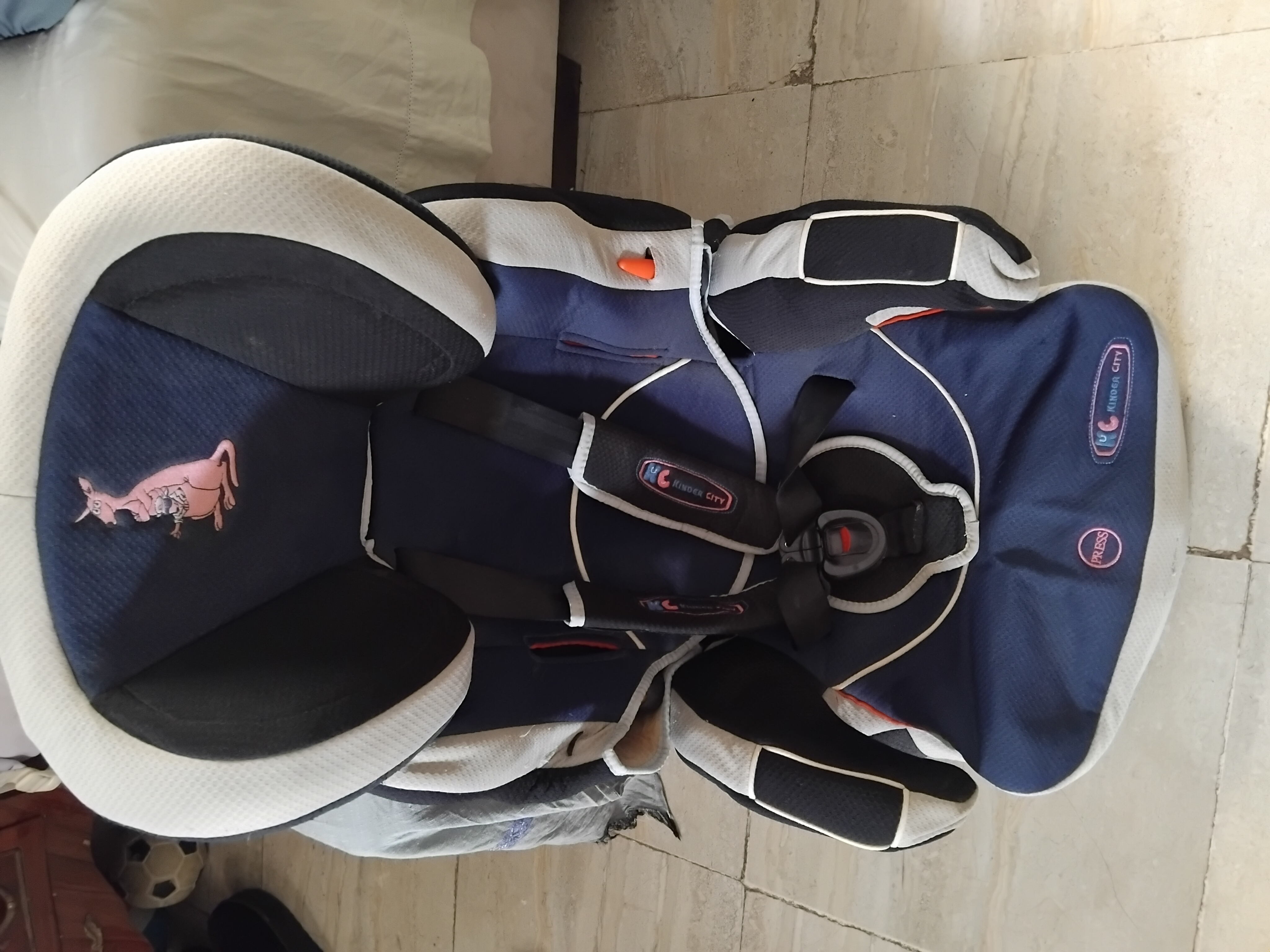 La Medina&nbsp;Bab Bnet&nbsp;Autres&nbsp;Autre&nbsp;Si�ge auto pour b�b�