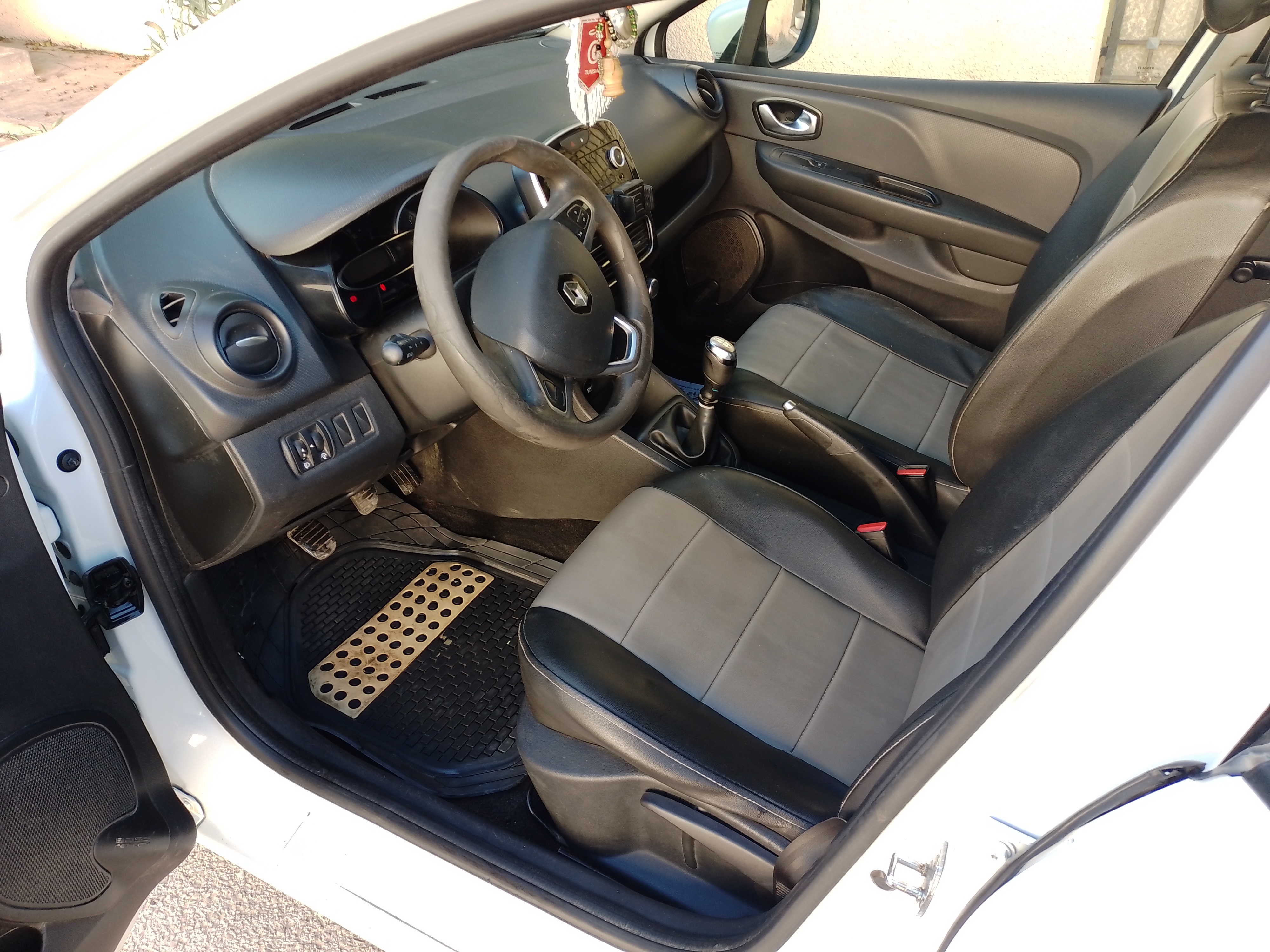 Monastir&nbsp;Monastir&nbsp;Renault&nbsp;Clio&nbsp;Clio4 2017