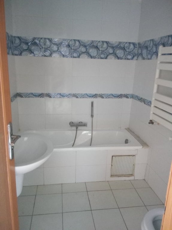 Sfax Sud&nbsp;El Ain&nbsp;Location&nbsp;Appart. 4 pi�ces&nbsp;Appart haut standing s3 � el ain