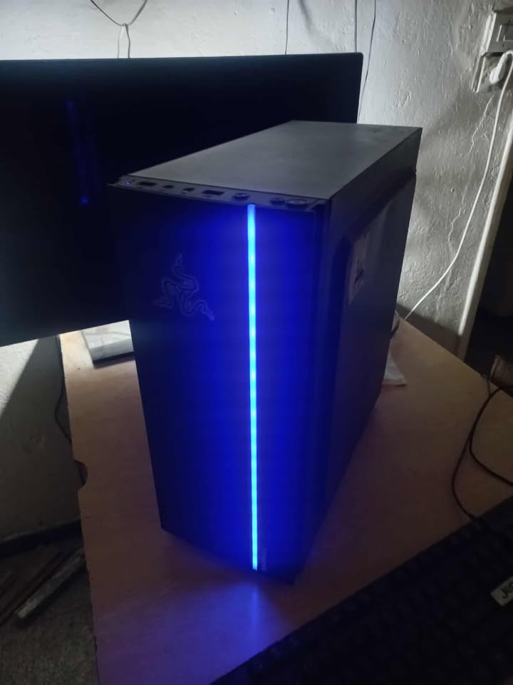 El Omrane Superieur&nbsp;El Omrane Superieur&nbsp;Autre&nbsp;Autre&nbsp;Pc gaming tr�s bon �tat