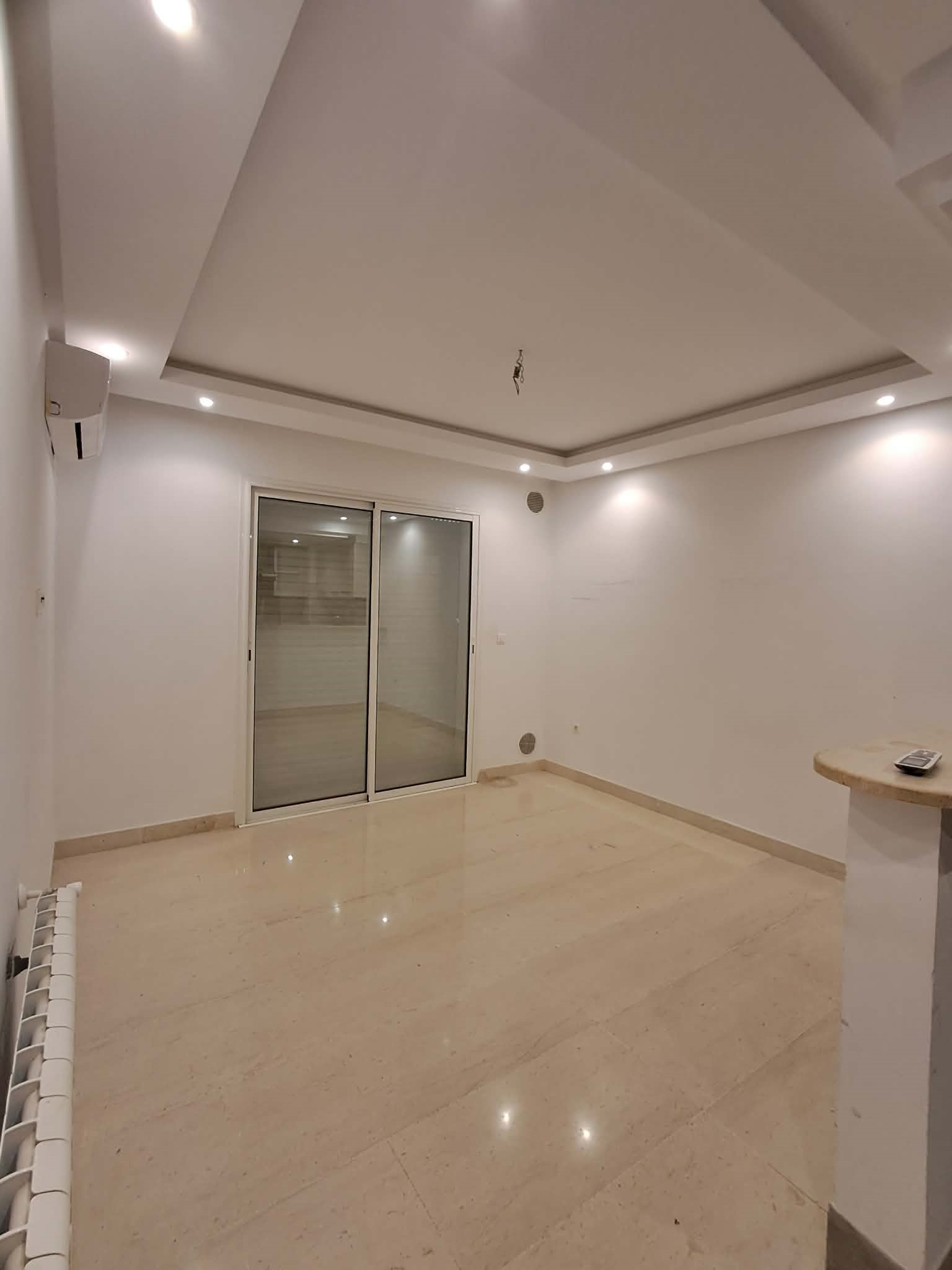 La Soukra&nbsp;La Soukra&nbsp;Location&nbsp;Appart. 1 pi�ce&nbsp;S plus 1 a la soukra