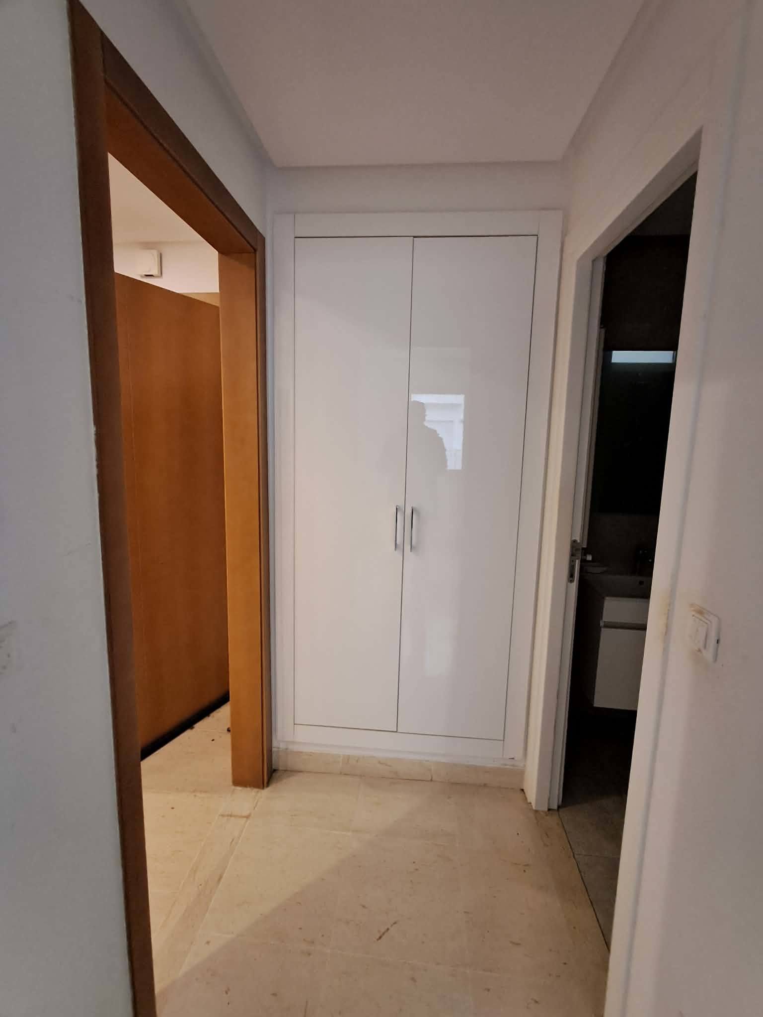 La Soukra&nbsp;La Soukra&nbsp;Location&nbsp;Appart. 1 pi�ce&nbsp;S plus 1 a la soukra