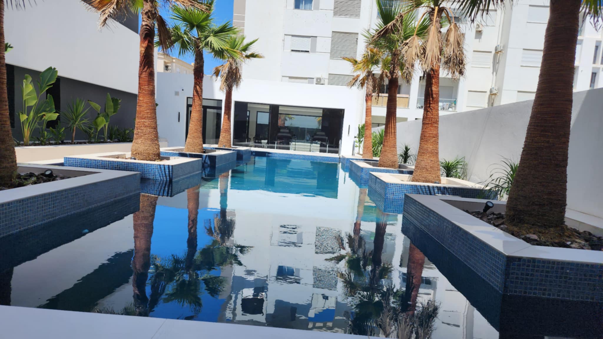 La Marsa&nbsp;El Aouina&nbsp;Location&nbsp;Appart. 1 pi�ce&nbsp;S1 r�sidence avec piscine ain zaghouan nord