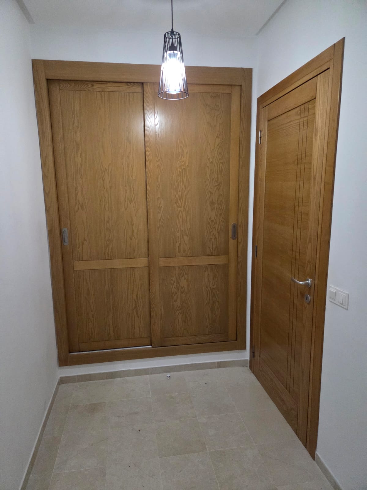 Hammamet&nbsp;Hammamet&nbsp;Location&nbsp;Appart. 2 pi�ces&nbsp;S plus 1 hst a la cit� afh mrezga wb4408