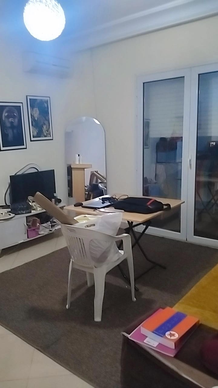 Cite El Khadra&nbsp;Zone urbaine nord&nbsp;Location&nbsp;Appart. 1 pi�ce&nbsp;S0 vide au centre urbain nord wb4410