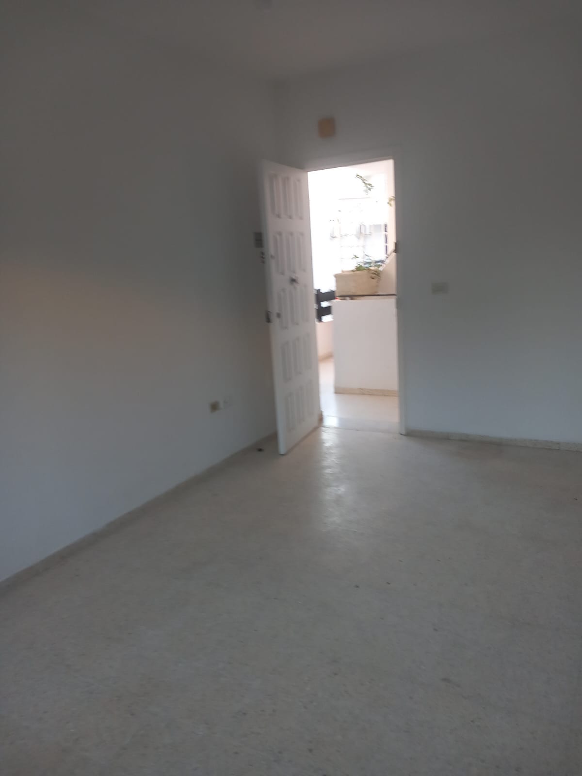 Ariana Ville&nbsp;Cite Ennasr 1&nbsp;Location&nbsp;Appart. 2 pi�ces&nbsp;S plus 1 a ennasr 1 wb4412