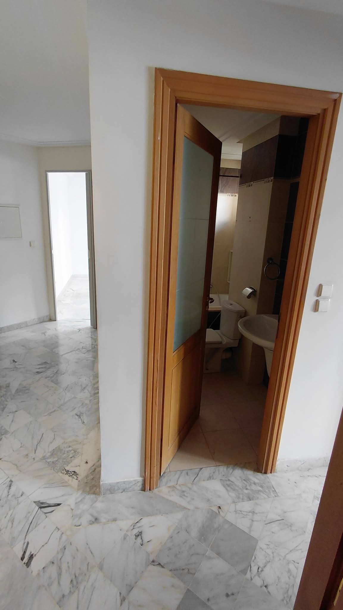 Ariana Ville&nbsp;Cite Ennasr 2&nbsp;Location&nbsp;Appart. 2 pi�ces&nbsp;S plus 1 a ennasr 2 wb4424