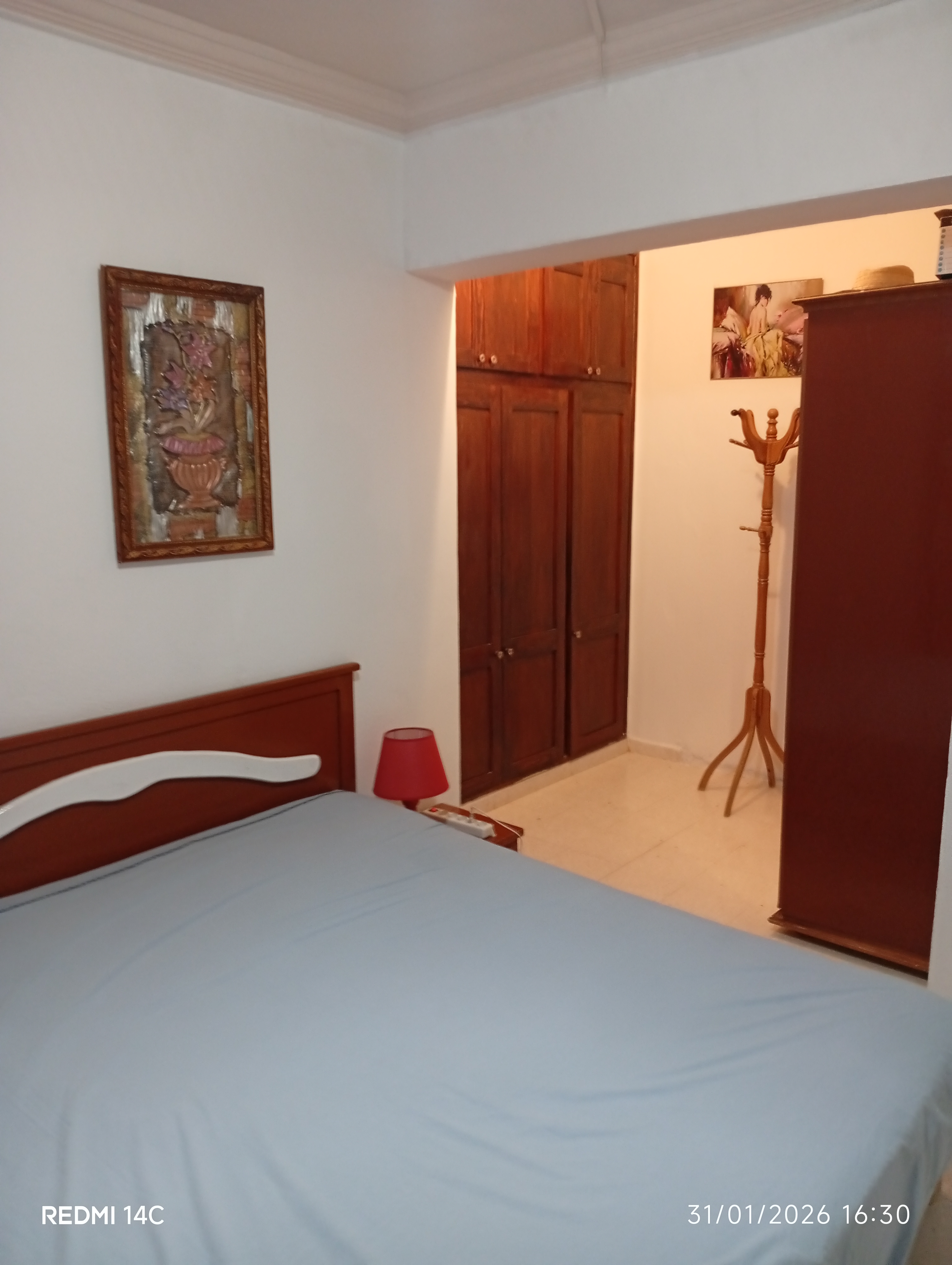 La Marsa&nbsp;Cite Des Juges 2&nbsp;Location&nbsp;Appart. 1 pi�ce&nbsp;S1 richement meubl�e lahouech