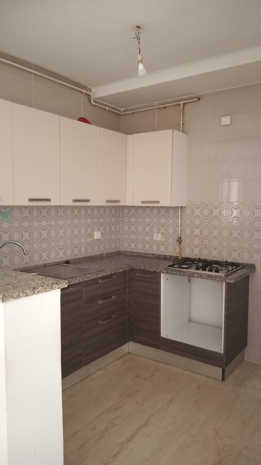 La Marsa&nbsp;El Aouina&nbsp;Location&nbsp;Appart. 2 pi�ces&nbsp;Un s plus un aux jardins de l'aouina