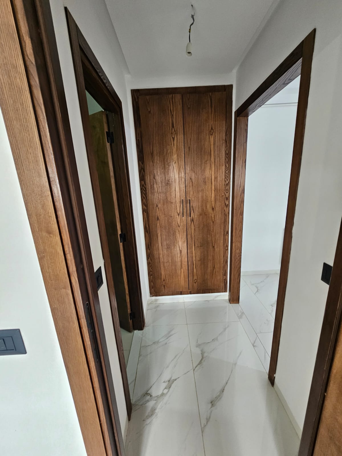 Ain Zaghouan&nbsp;Ain Zaghouan&nbsp;Location&nbsp;Appart. 2 pi�ces&nbsp;S plus un tr�s propre � l'aouina