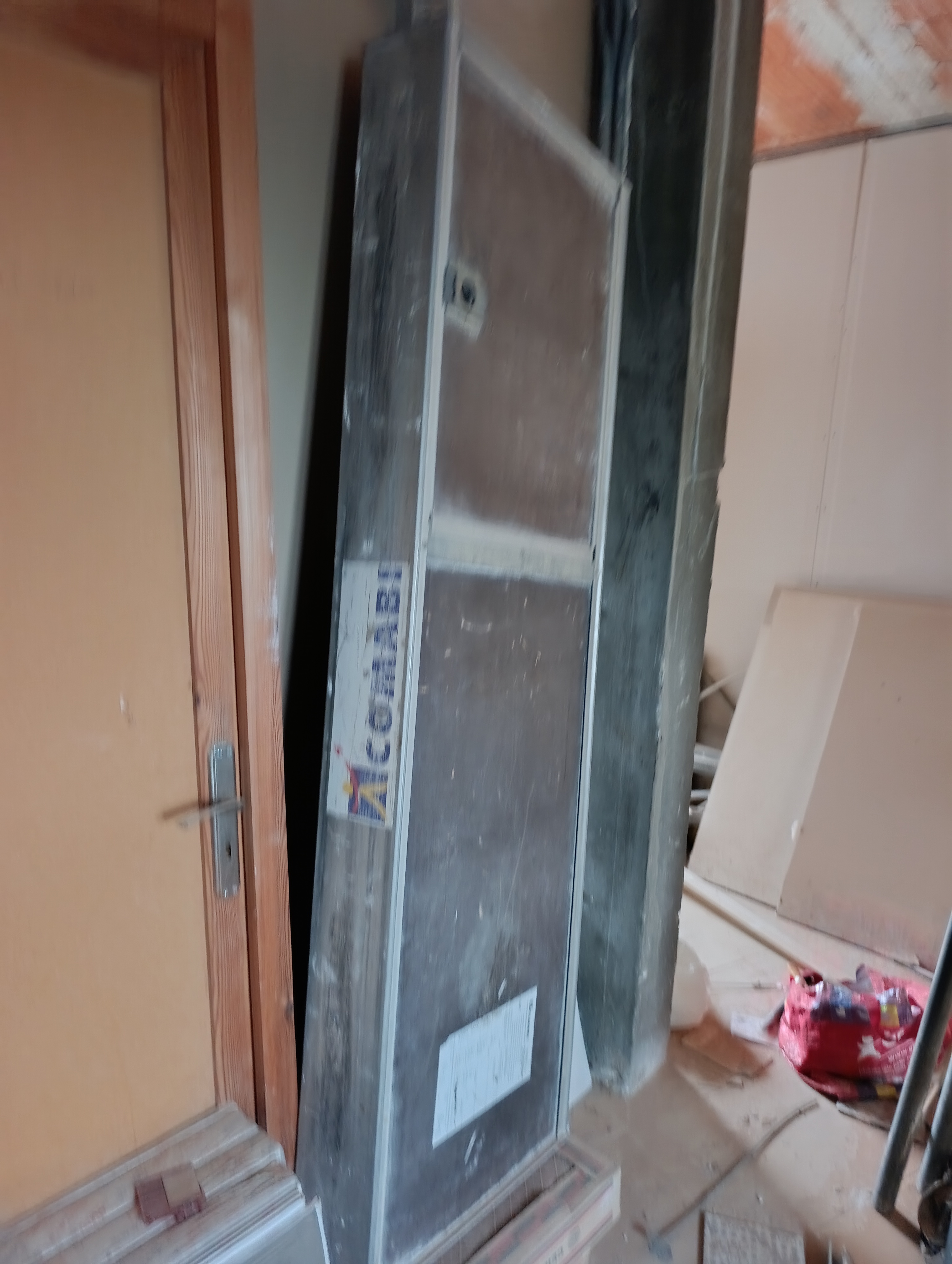 Raoued&nbsp;El Brarja&nbsp;Autre&nbsp;Autre&nbsp;Echaffaudage comabi