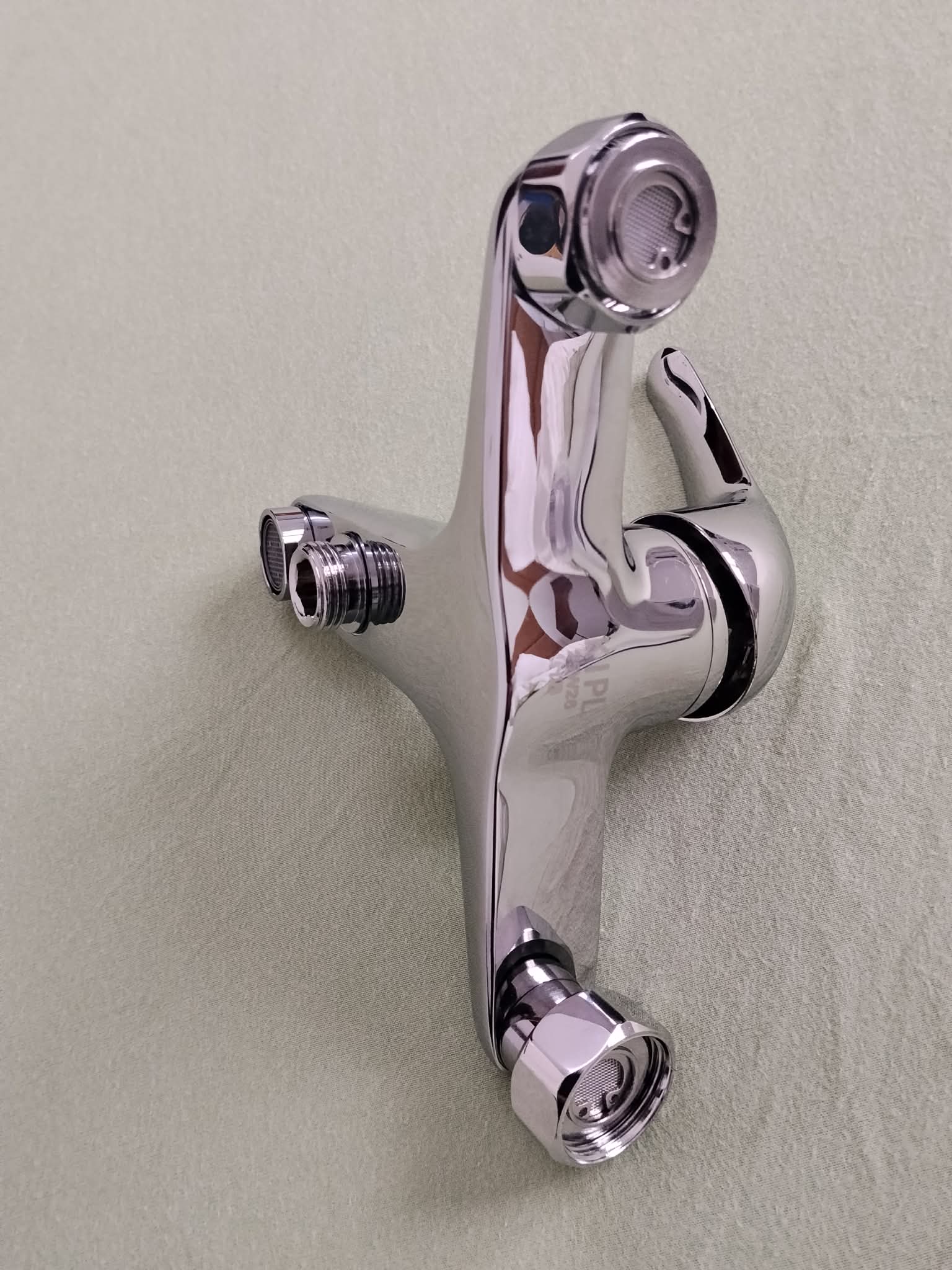 Sfax Ville&nbsp;Sfax&nbsp;Meubles de cuisine et salle de bain&nbsp;Accessoires Salle de Bains&nbsp;3 mitigeurs import�s neufs