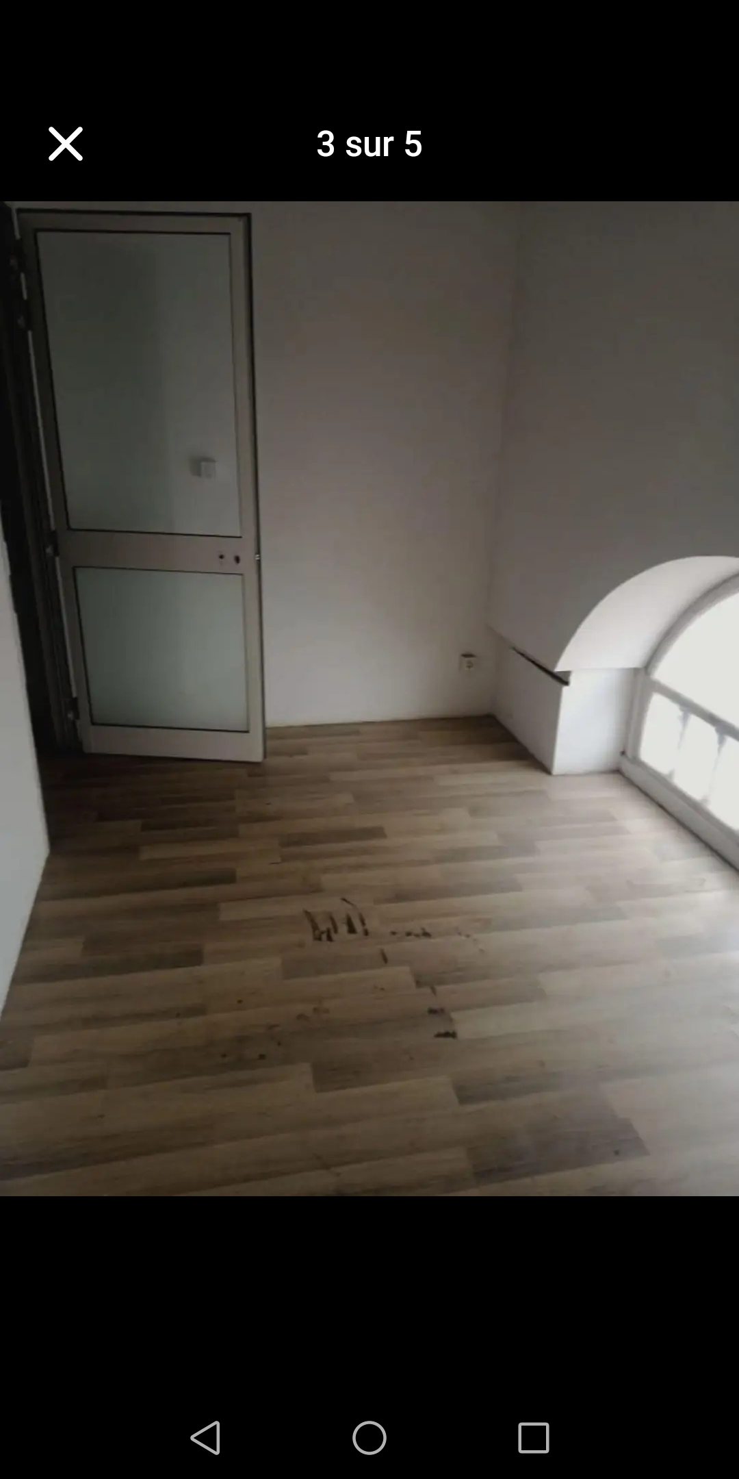 El Menzah&nbsp;Cite Caravelles&nbsp;Bureaux & Commerces&nbsp;Bureau&nbsp;Cit� ennasr bureau 420 dt par mois