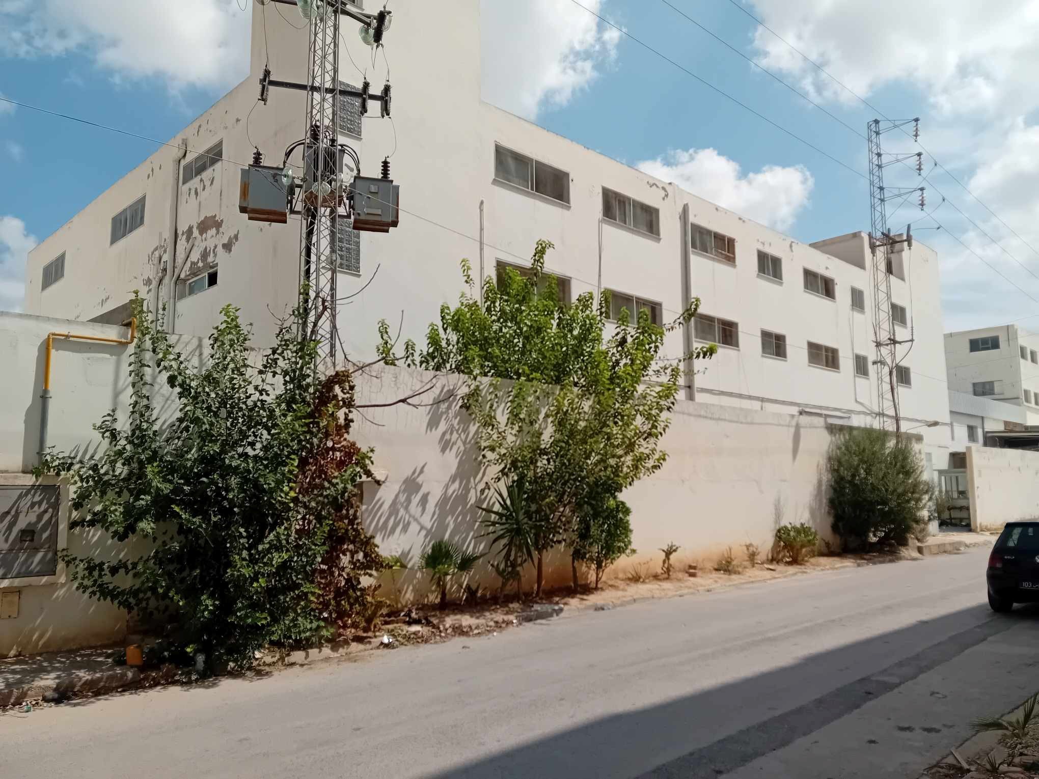 Le Bardo&nbsp;Ksar Said&nbsp;Location&nbsp;Surfaces&nbsp;Etage d'un immeuble � ksar said