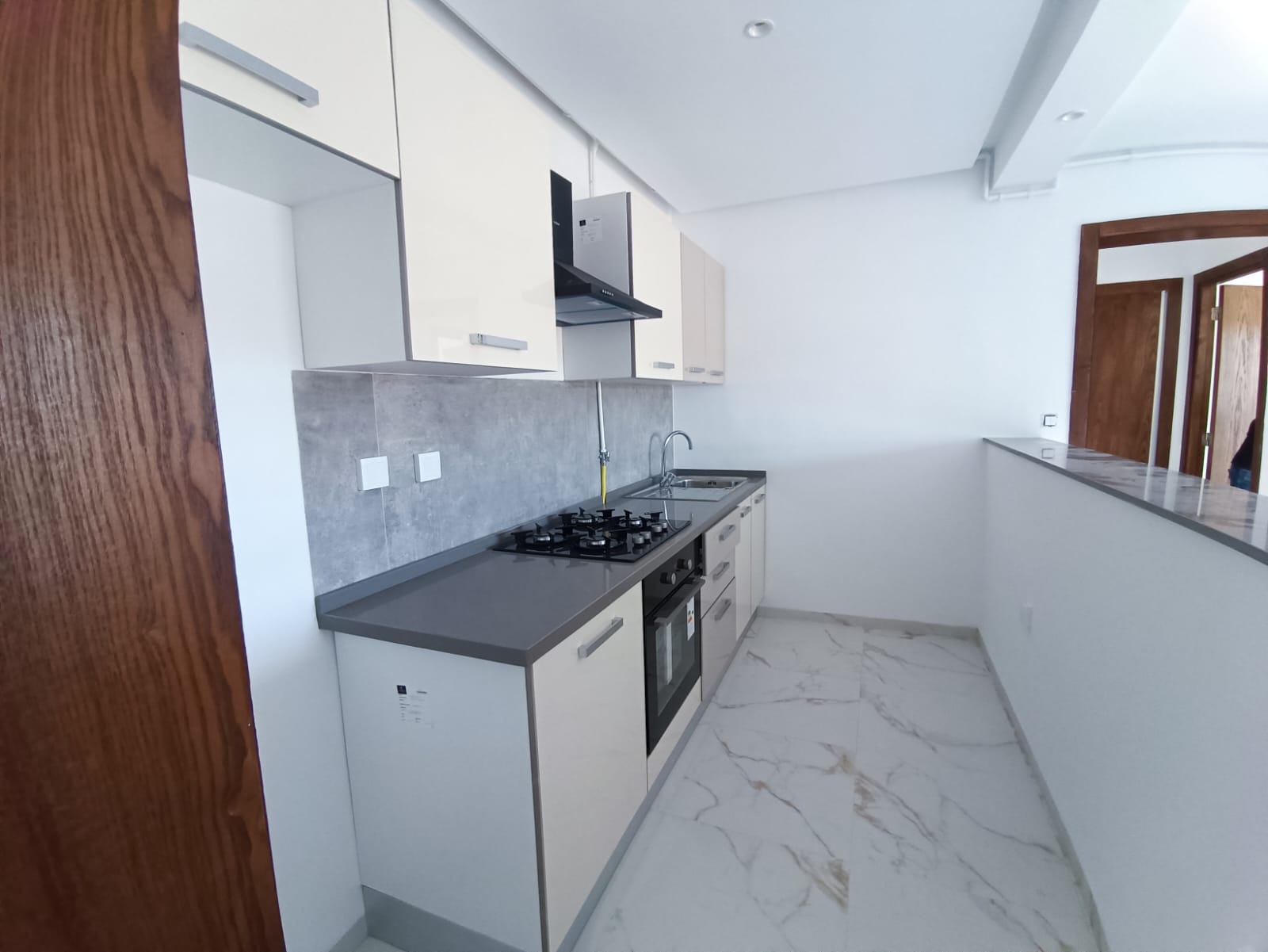 La Soukra&nbsp;La Soukra&nbsp;Location&nbsp;Appart. 2 pi�ces&nbsp;Nouvel appt s1 � la nouvelle soukra