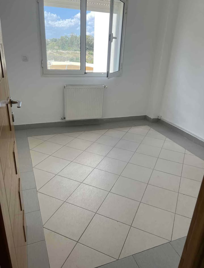 Ain Zaghouan&nbsp;Jardins de Carthage&nbsp;Location&nbsp;Appart. 3 pi�ces&nbsp;S plus 2 aux jardins de carthage