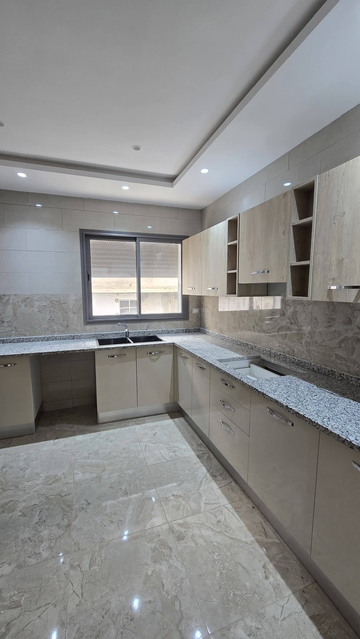 Bizerte Nord&nbsp;Bizerte&nbsp;Location&nbsp;Appart. 2 pi�ces&nbsp;S plus 2 au 1er etage