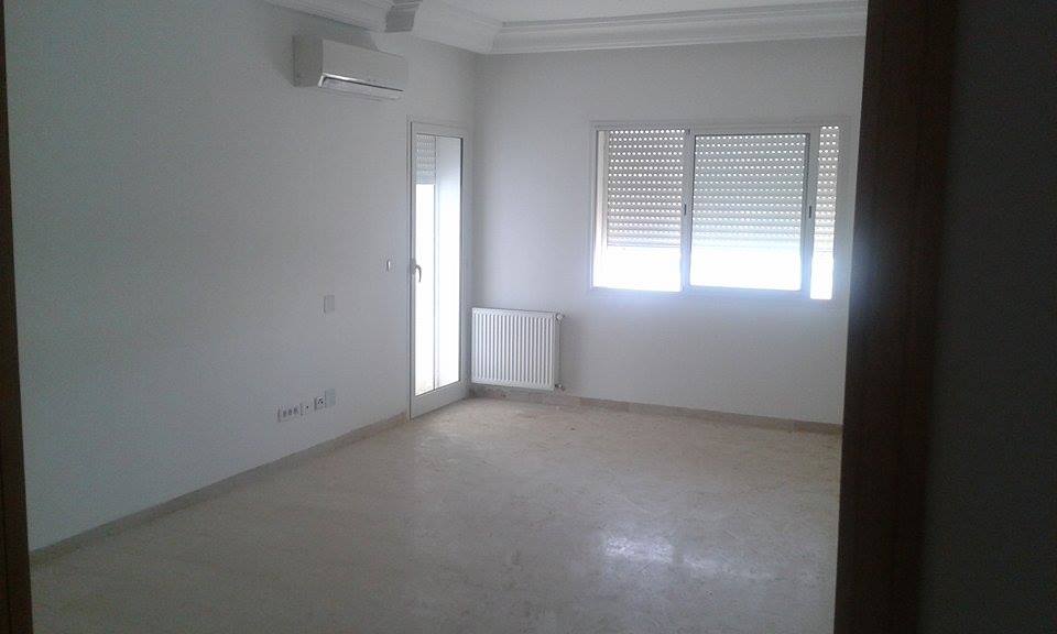 Raoued&nbsp;Ariana Essoughra&nbsp;Location&nbsp;Appart. 3 pi�ces&nbsp;Ssm2 � la petite ariana pr�s du p�le technologique