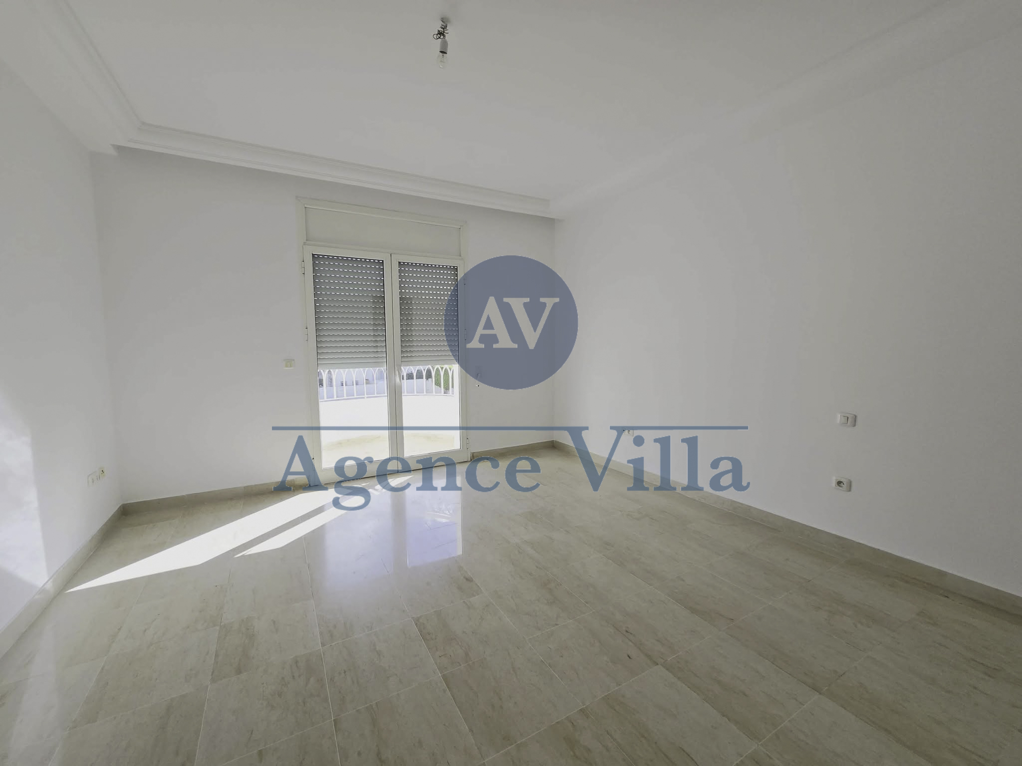 Ain Zaghouan&nbsp;Ain Zaghouan&nbsp;Location&nbsp;Duplex&nbsp;Duplex s4 a ain zaghouen
