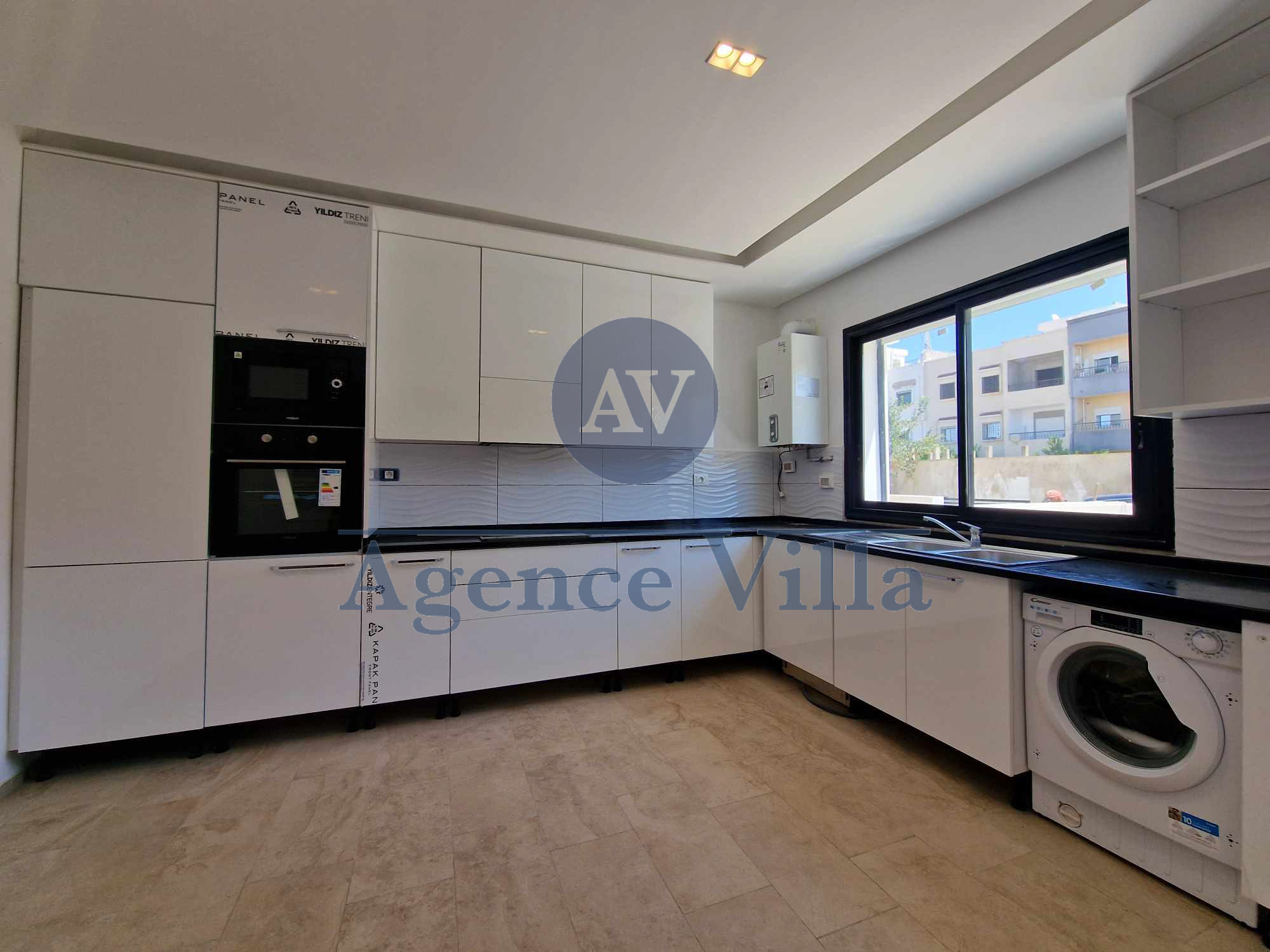 La Soukra&nbsp;La Soukra&nbsp;Location&nbsp;Appart. 4 pi�ces&nbsp;Duplex ind�pendant � la soukra