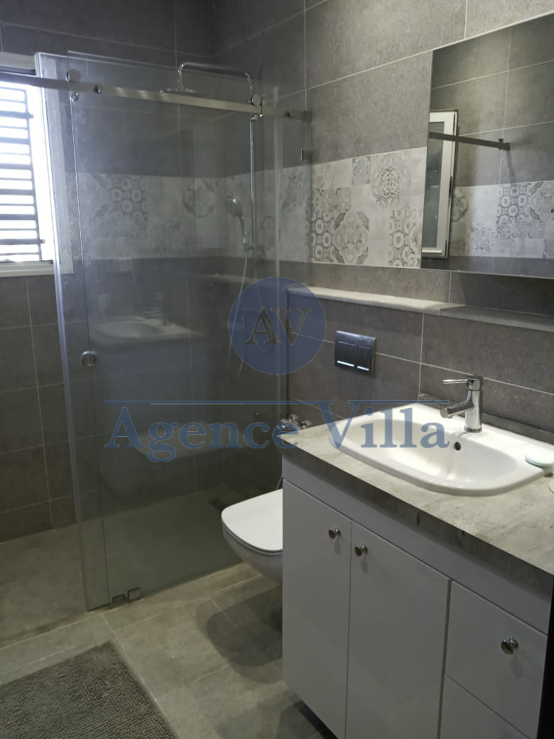 La Marsa&nbsp;Sidi Daoud&nbsp;Location&nbsp;Appart. 3 pi�ces&nbsp;S2 avec grand jardin a sidi daoud la marsa