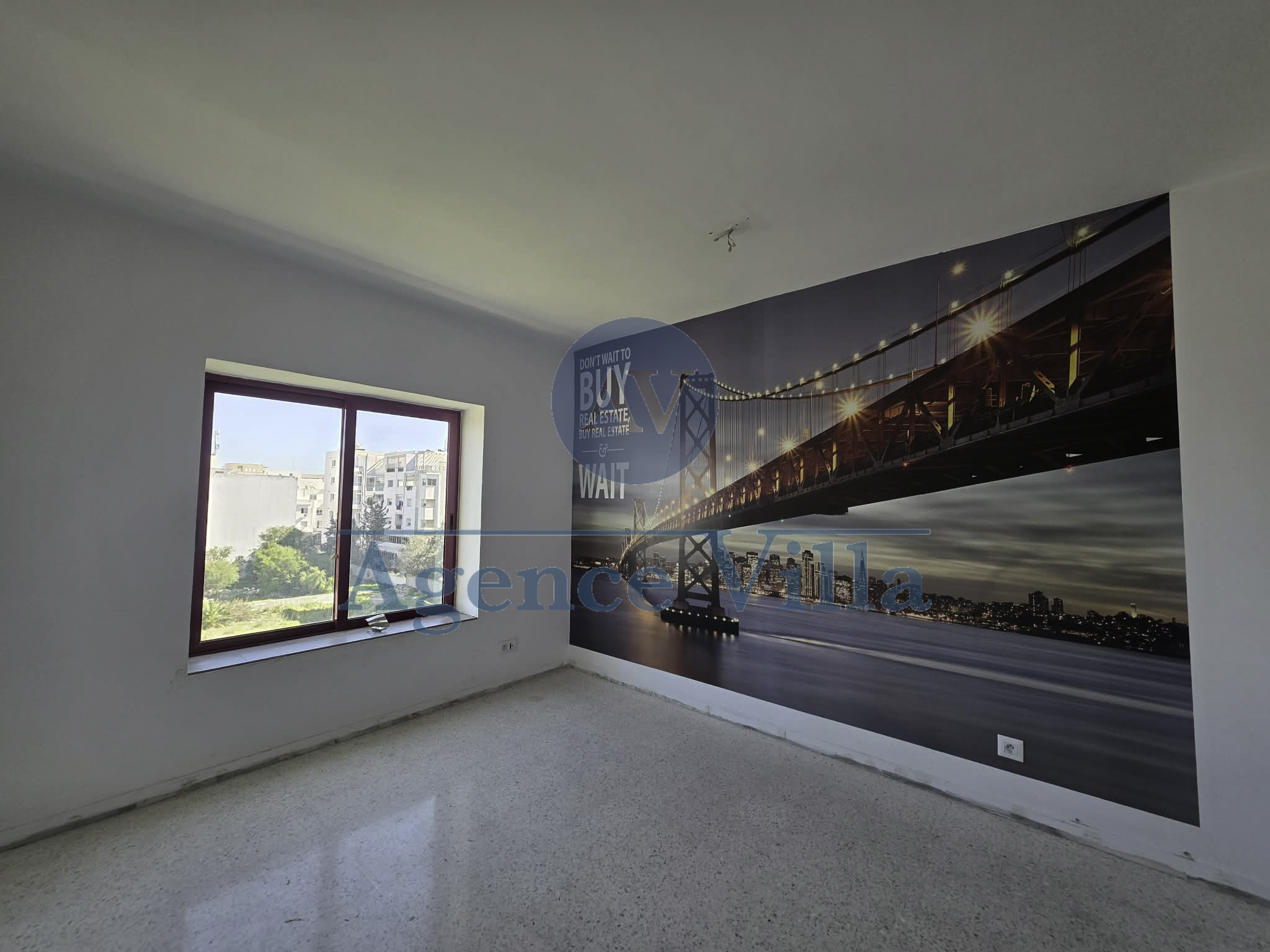 La Marsa&nbsp;Berge Du Lac&nbsp;Location&nbsp;Appart. 5 pi�ces+&nbsp;Bureau h4 110m lac 1